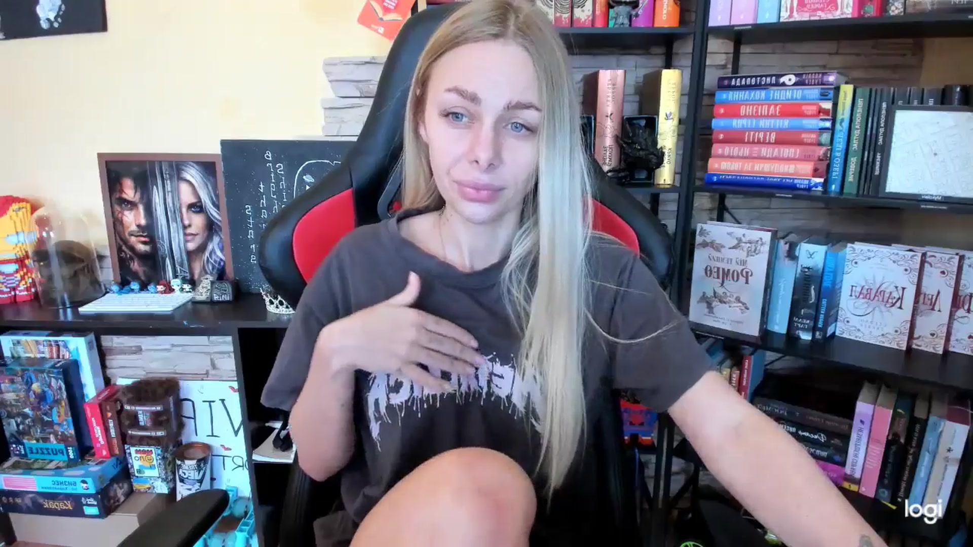 Gallery image thumbnail from YourPupsik's myfreecams stream on, 04/18/2026, 11:09 image 4 of 20