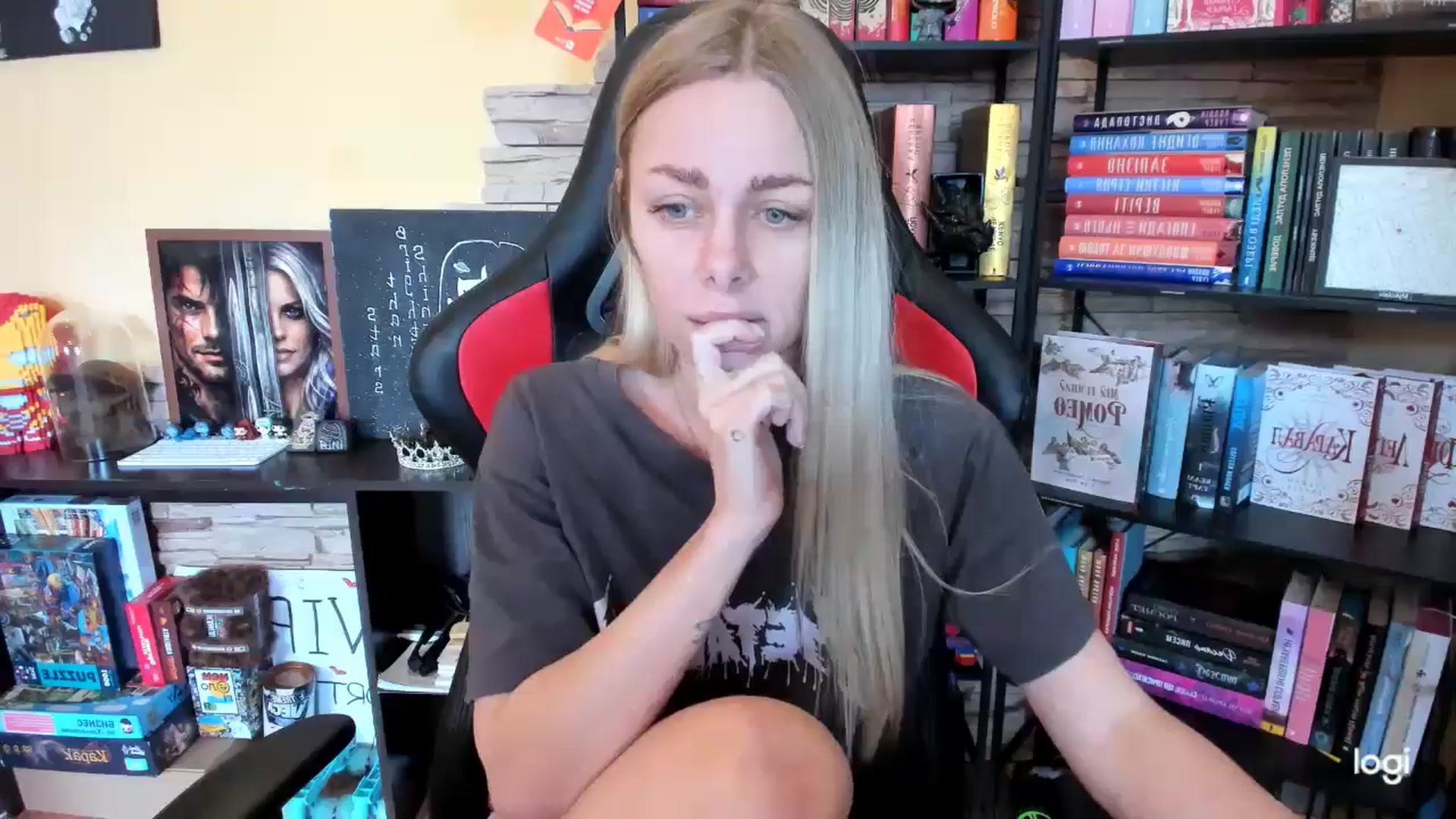 Gallery image thumbnail from YourPupsik's myfreecams stream on, 04/18/2026, 11:09 image 16 of 20