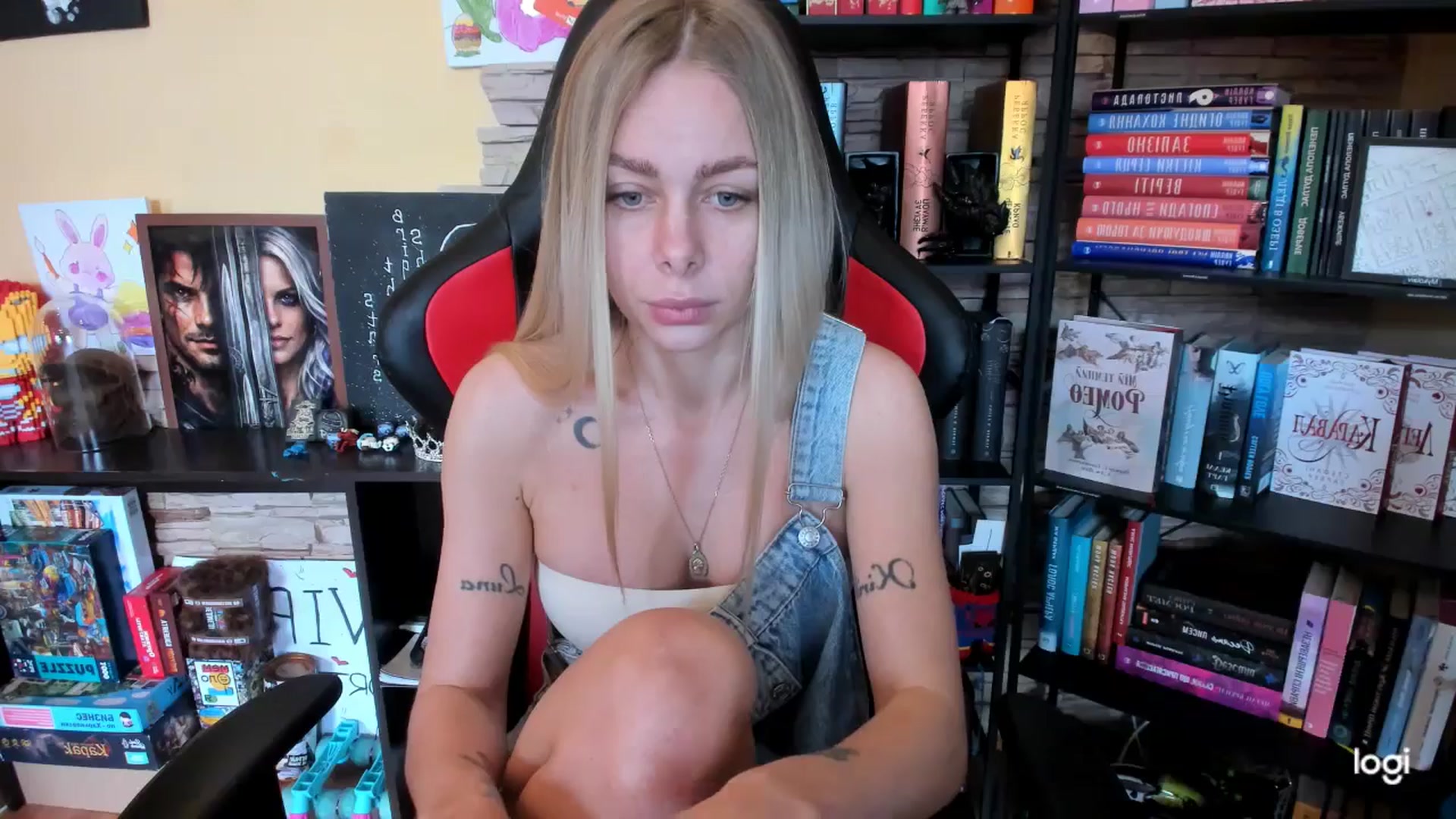 Gallery image thumbnail from YourPupsik's myfreecams stream on, 04/21/2026, 11:42 image 18 of 20