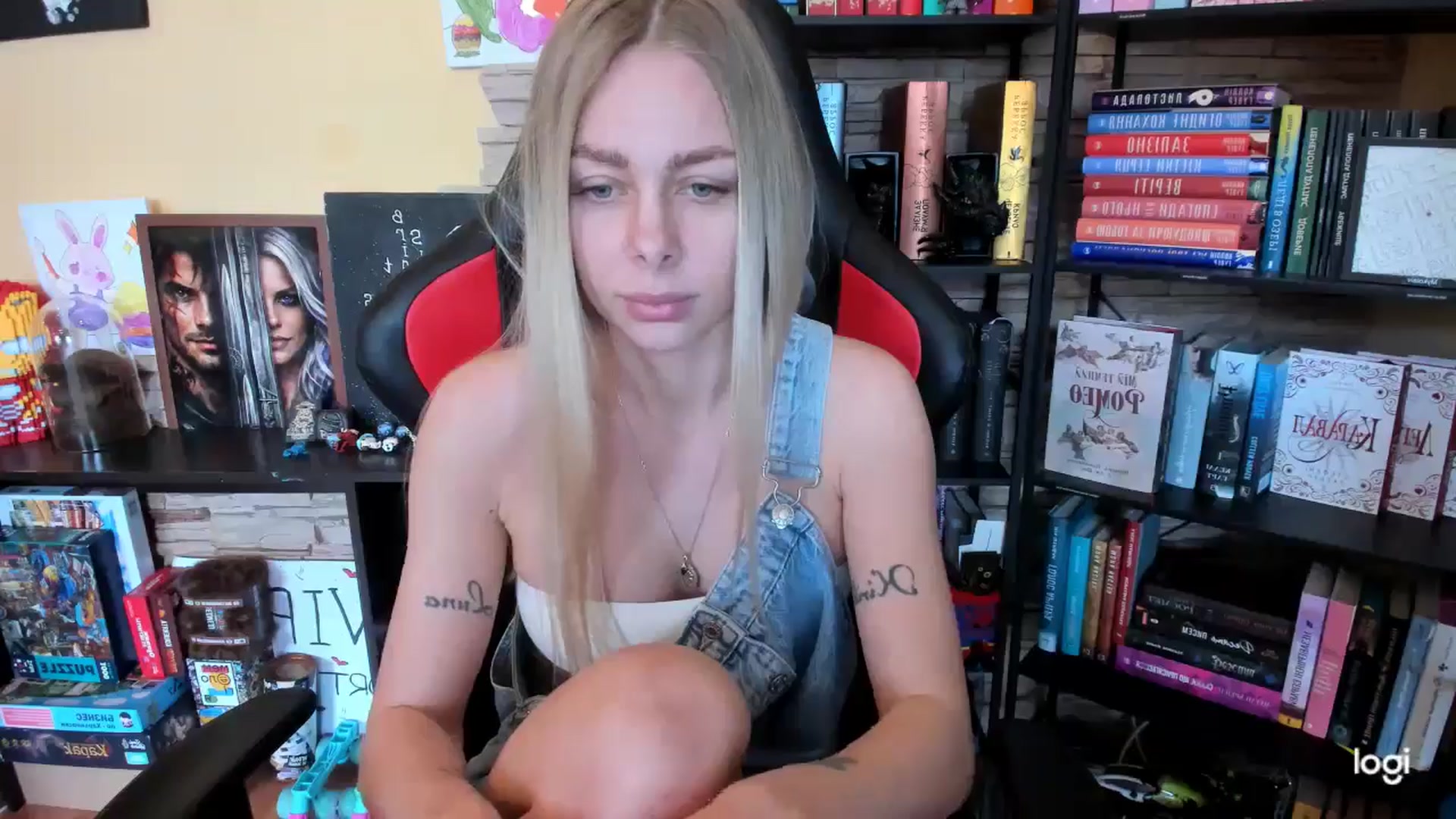 Gallery image thumbnail from YourPupsik's myfreecams stream on, 04/21/2026, 11:42 image 15 of 20