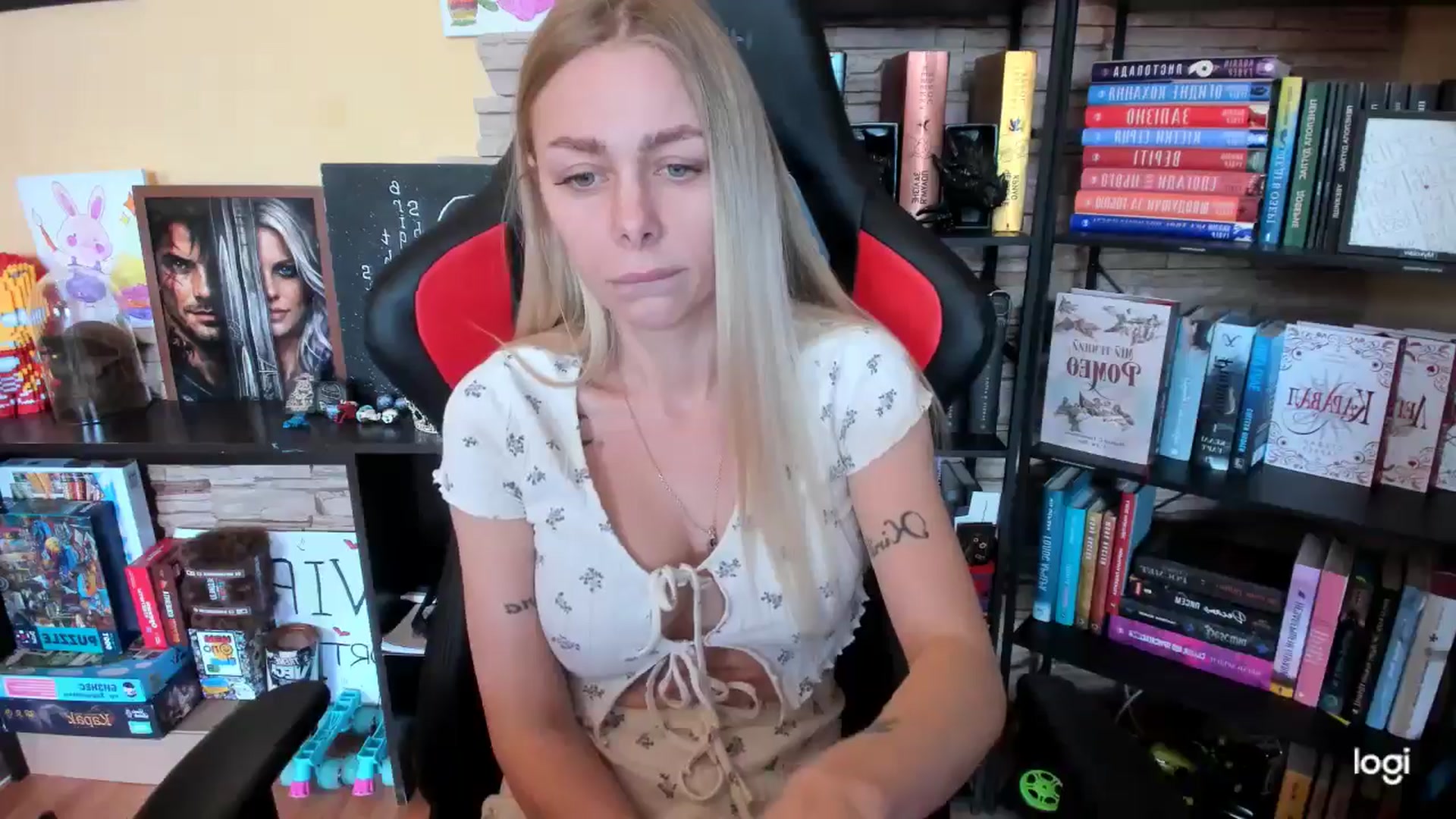 Gallery image thumbnail from YourPupsik's myfreecams stream on, 04/22/2026, 11:48 image 14 of 20
