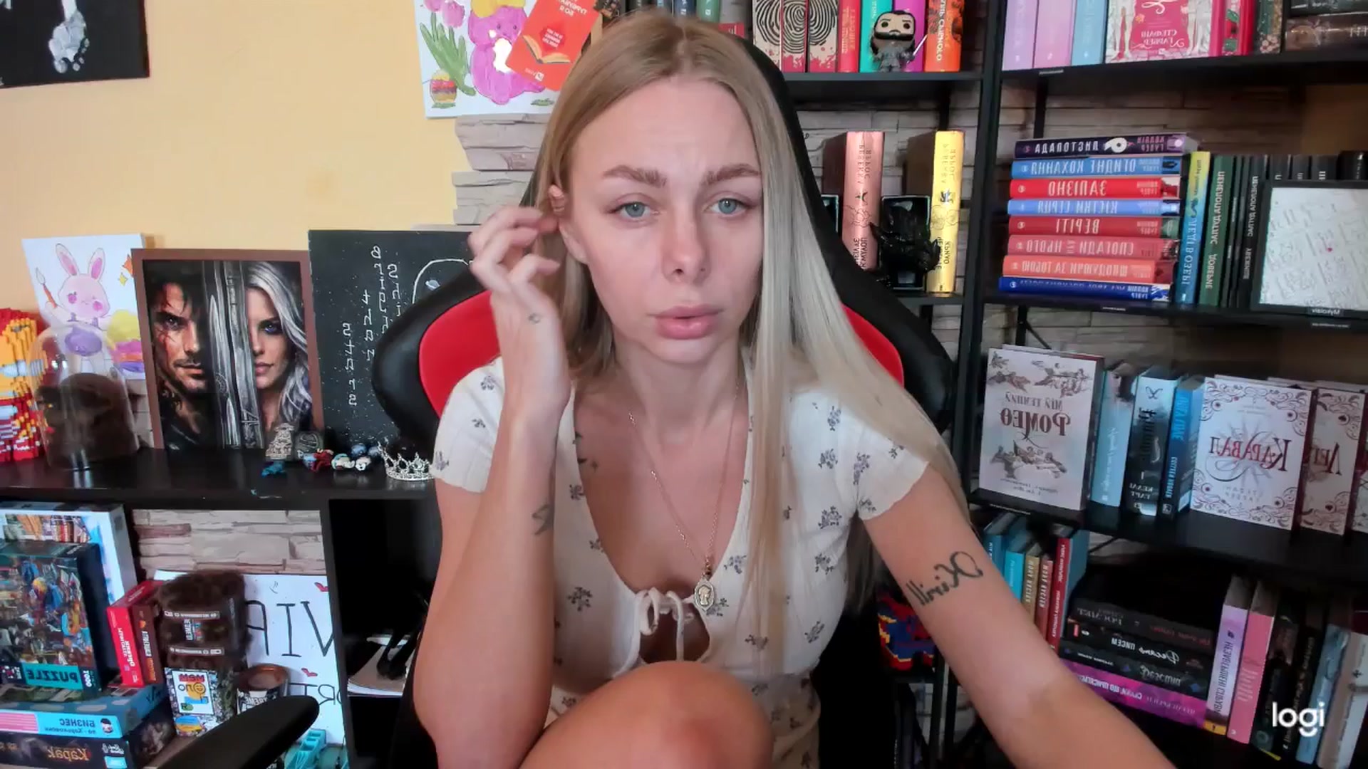 Gallery image thumbnail from YourPupsik's myfreecams stream on, 04/22/2026, 11:48 image 12 of 20