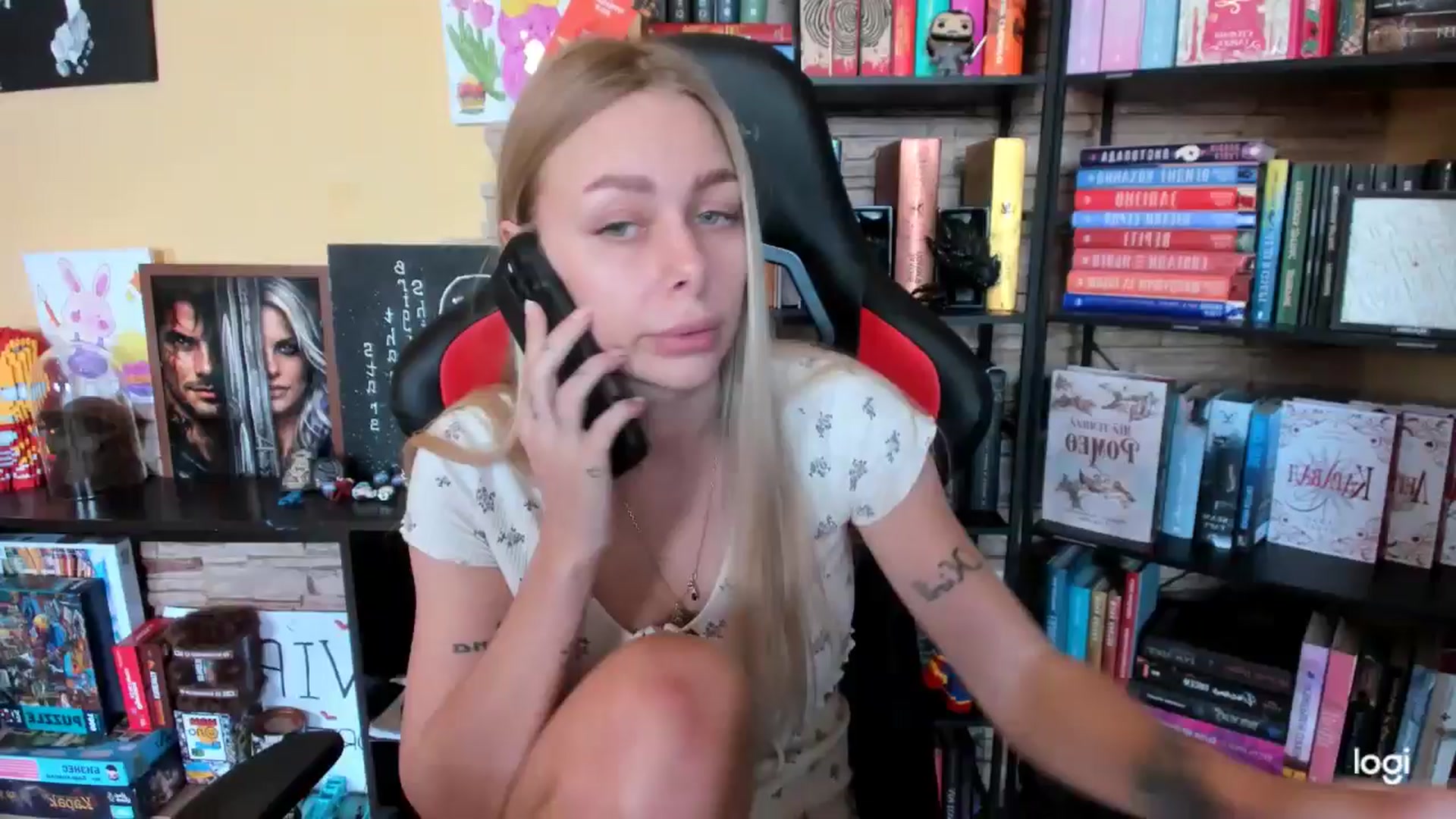 Gallery image thumbnail from YourPupsik's myfreecams stream on, 04/22/2026, 11:48 image 10 of 20