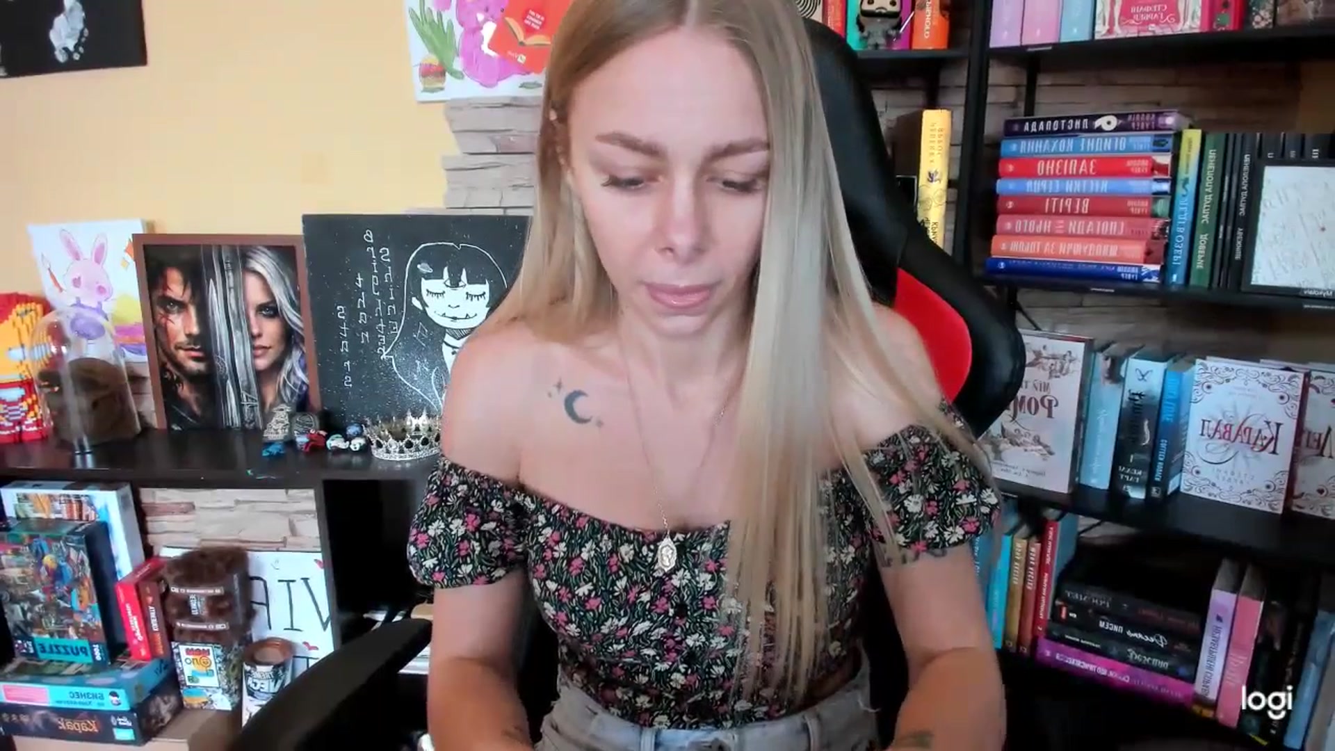 Gallery image thumbnail from YourPupsik's myfreecams stream on, 04/25/2026, 11:38 image 18 of 20