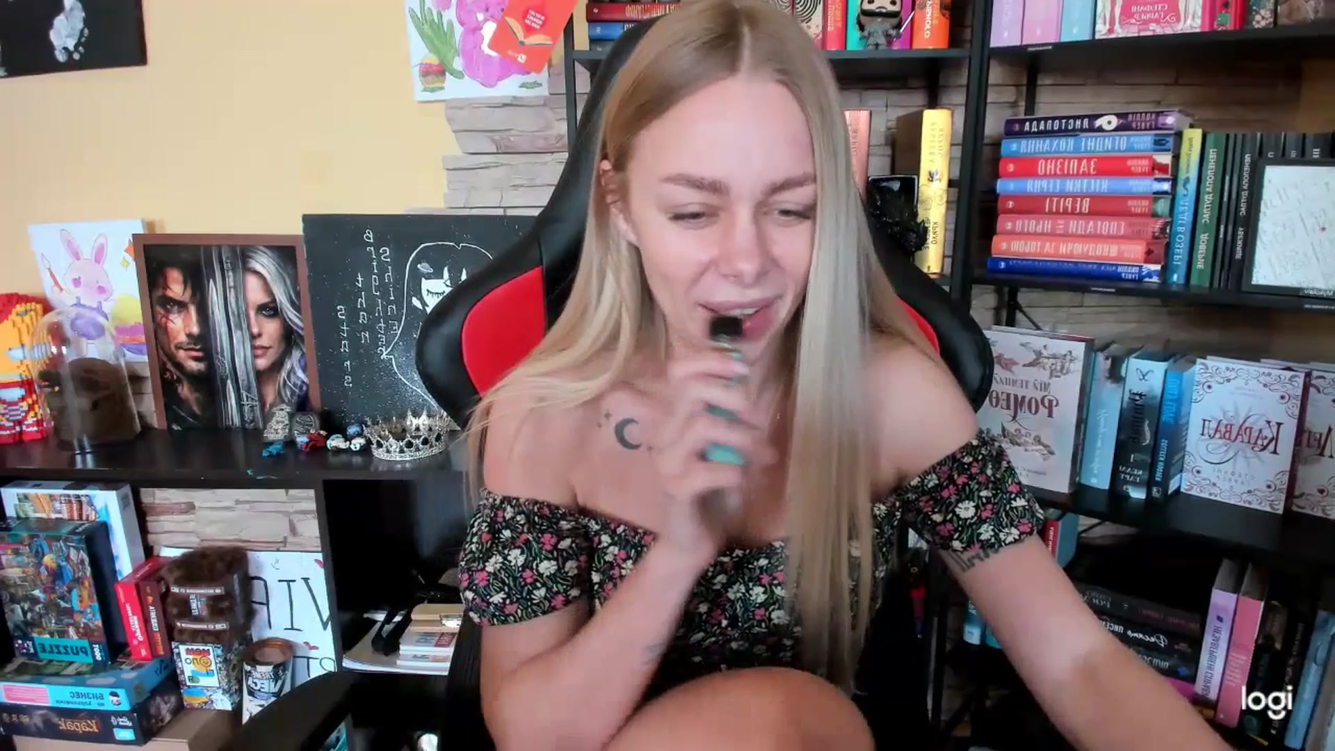 Gallery image thumbnail from YourPupsik's myfreecams stream on, 04/25/2026, 11:38 image 14 of 20