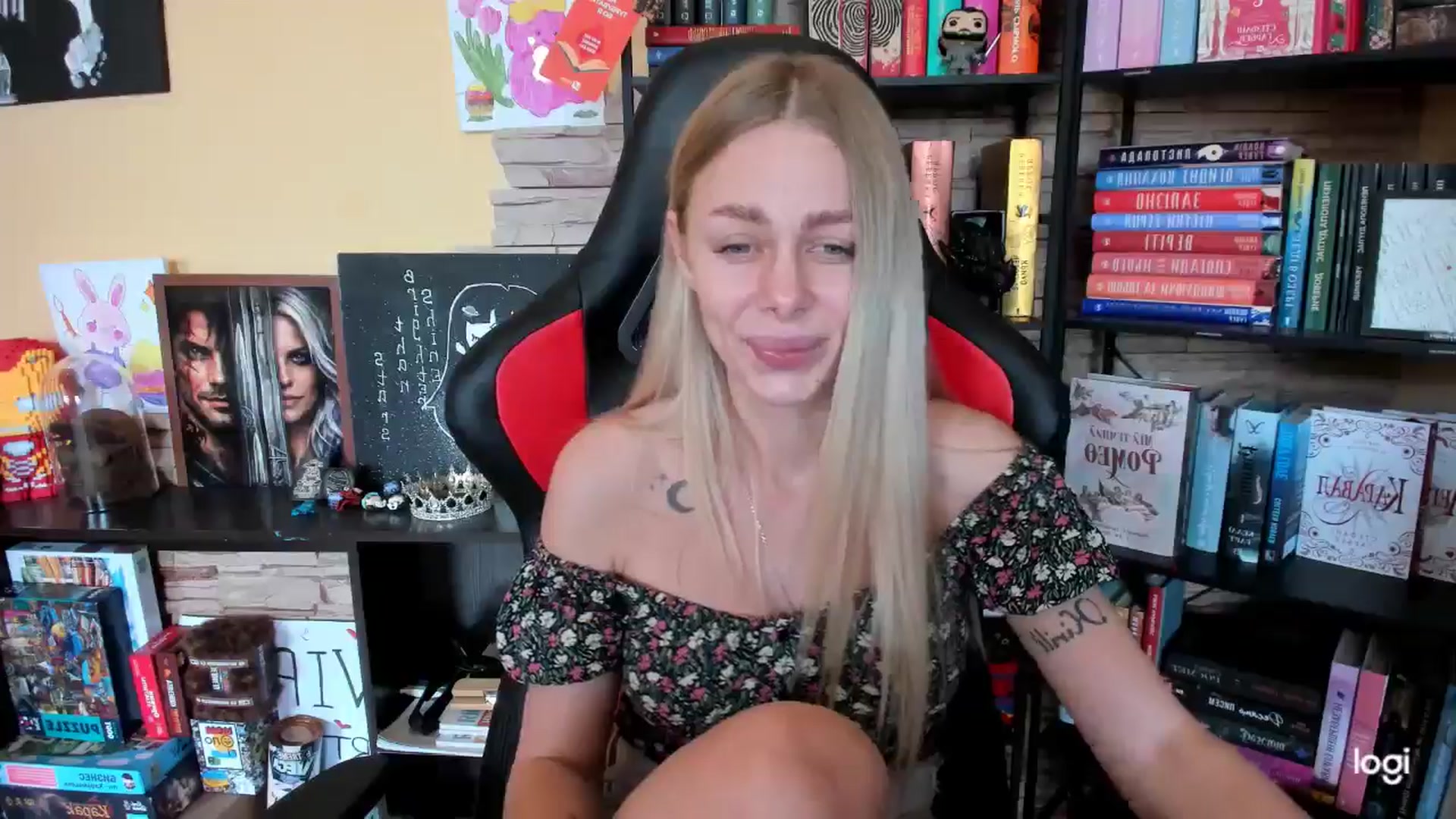 Gallery image thumbnail from YourPupsik's myfreecams stream on, 04/25/2026, 12:38 image 15 of 20