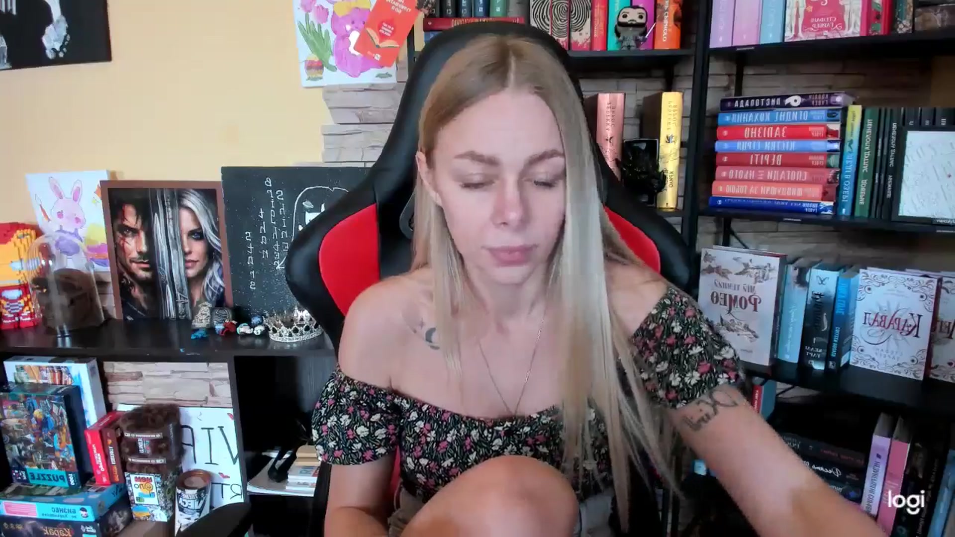 Gallery image thumbnail from YourPupsik's myfreecams stream on, 04/25/2026, 12:38 image 2 of 20