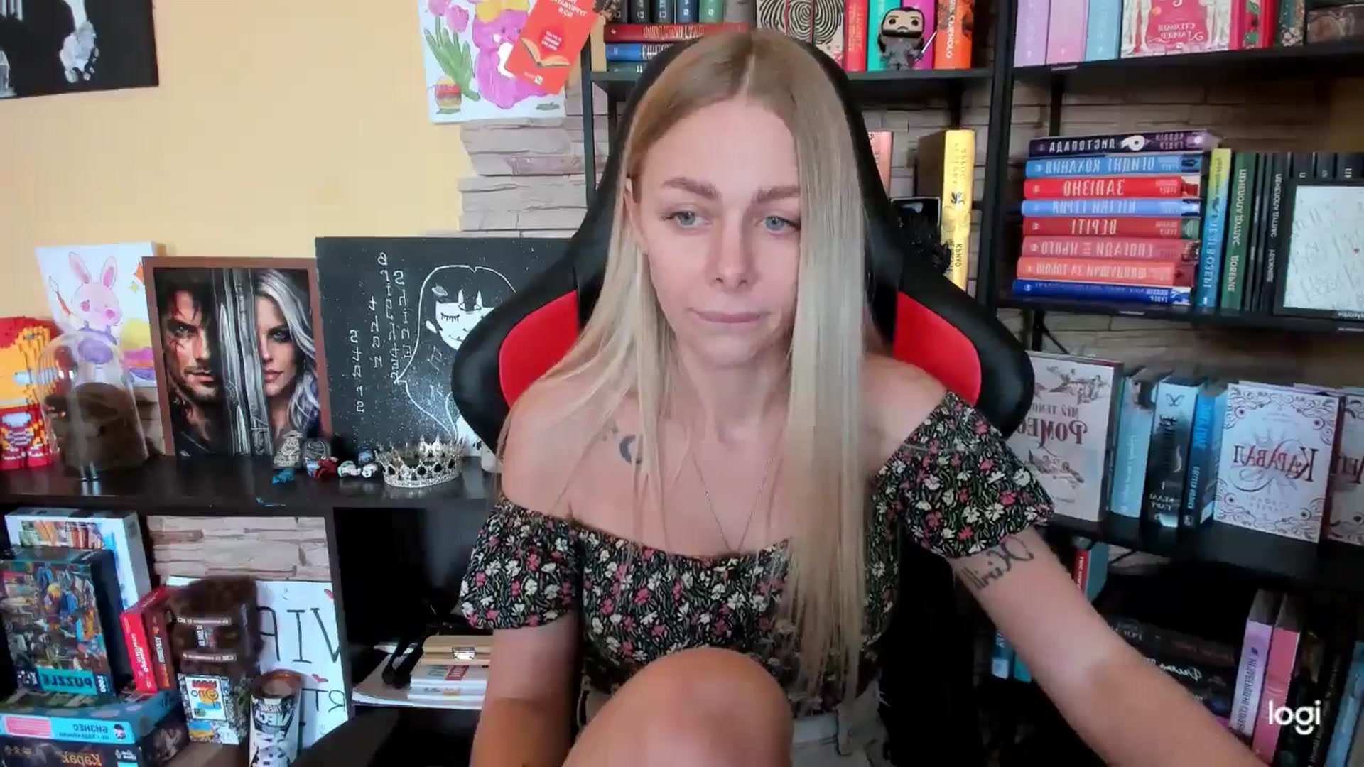 Gallery image thumbnail from YourPupsik's myfreecams stream on, 04/25/2026, 12:38 image 18 of 20
