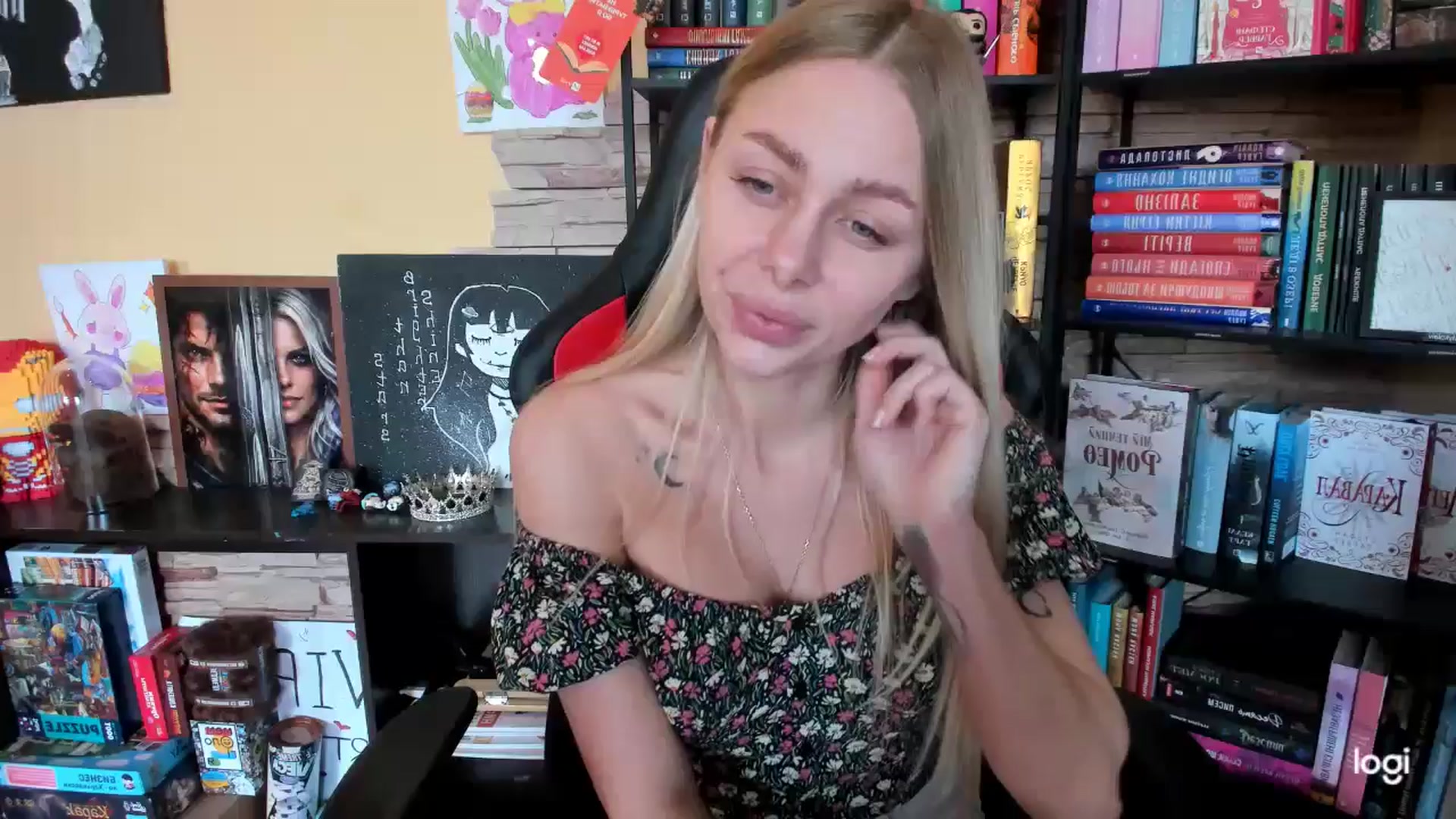Gallery image thumbnail from YourPupsik's myfreecams stream on, 04/25/2026, 12:38 image 17 of 20