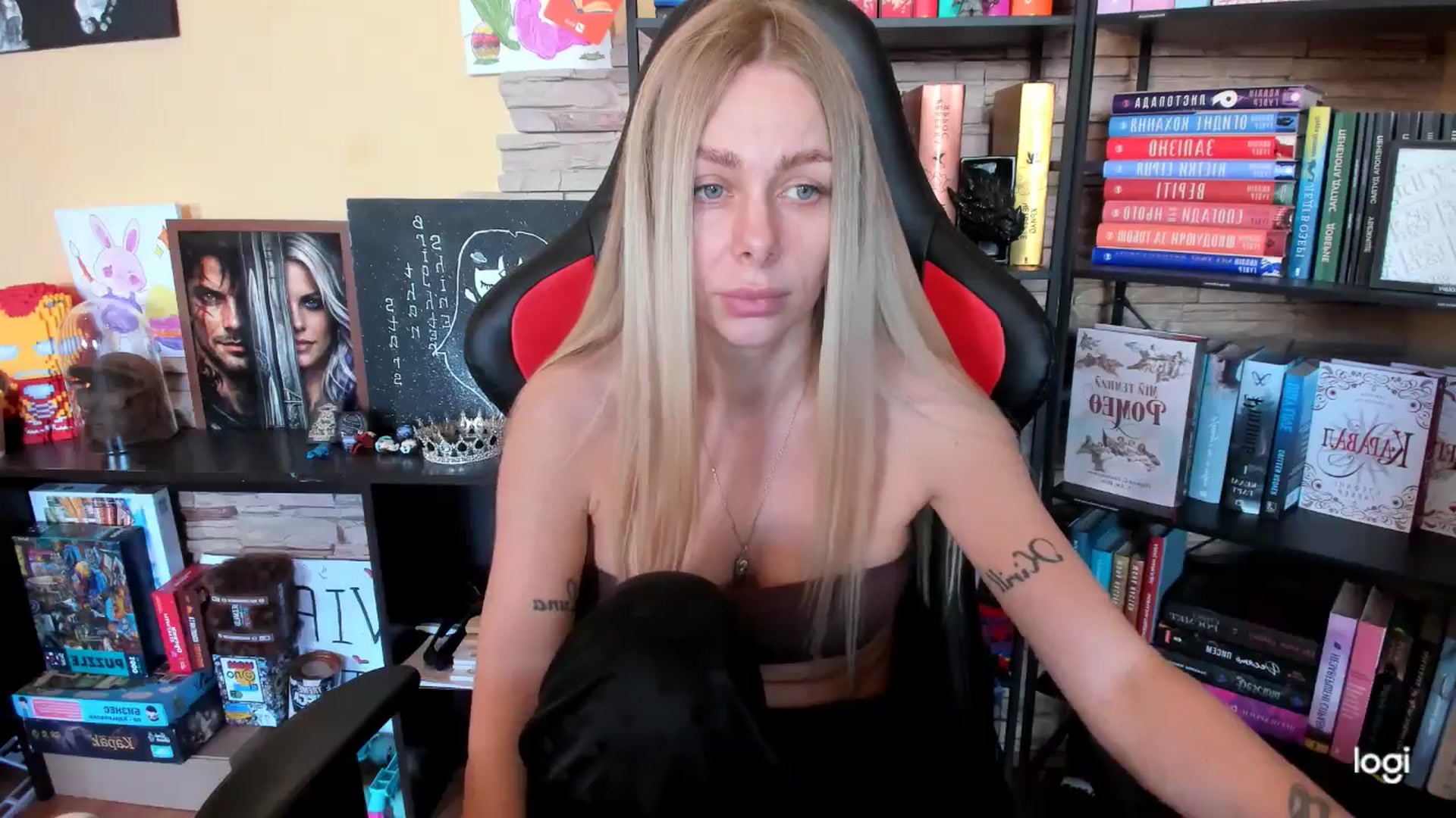 Gallery image thumbnail from YourPupsik's myfreecams stream on, 04/27/2026, 12:12 image 14 of 20