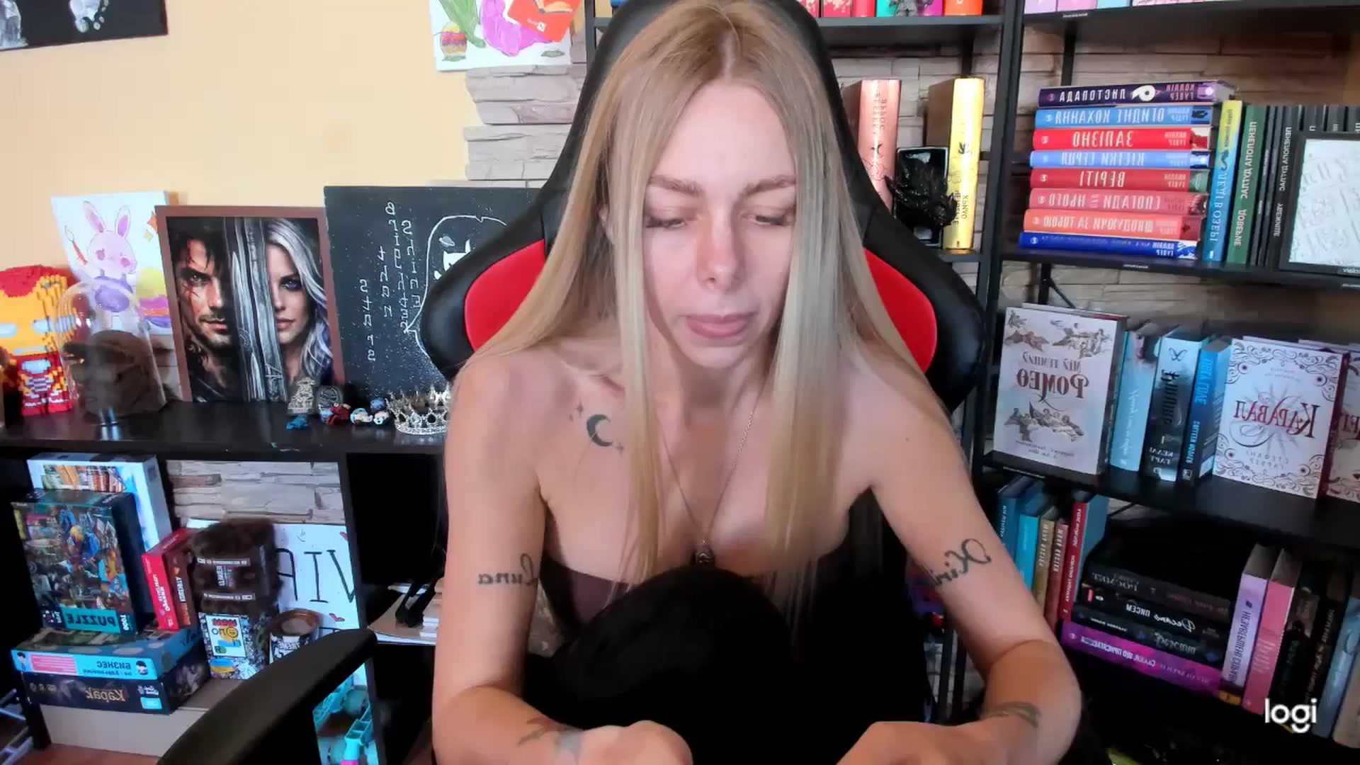 Gallery image thumbnail from YourPupsik's myfreecams stream on, 04/27/2026, 12:12 image 11 of 20