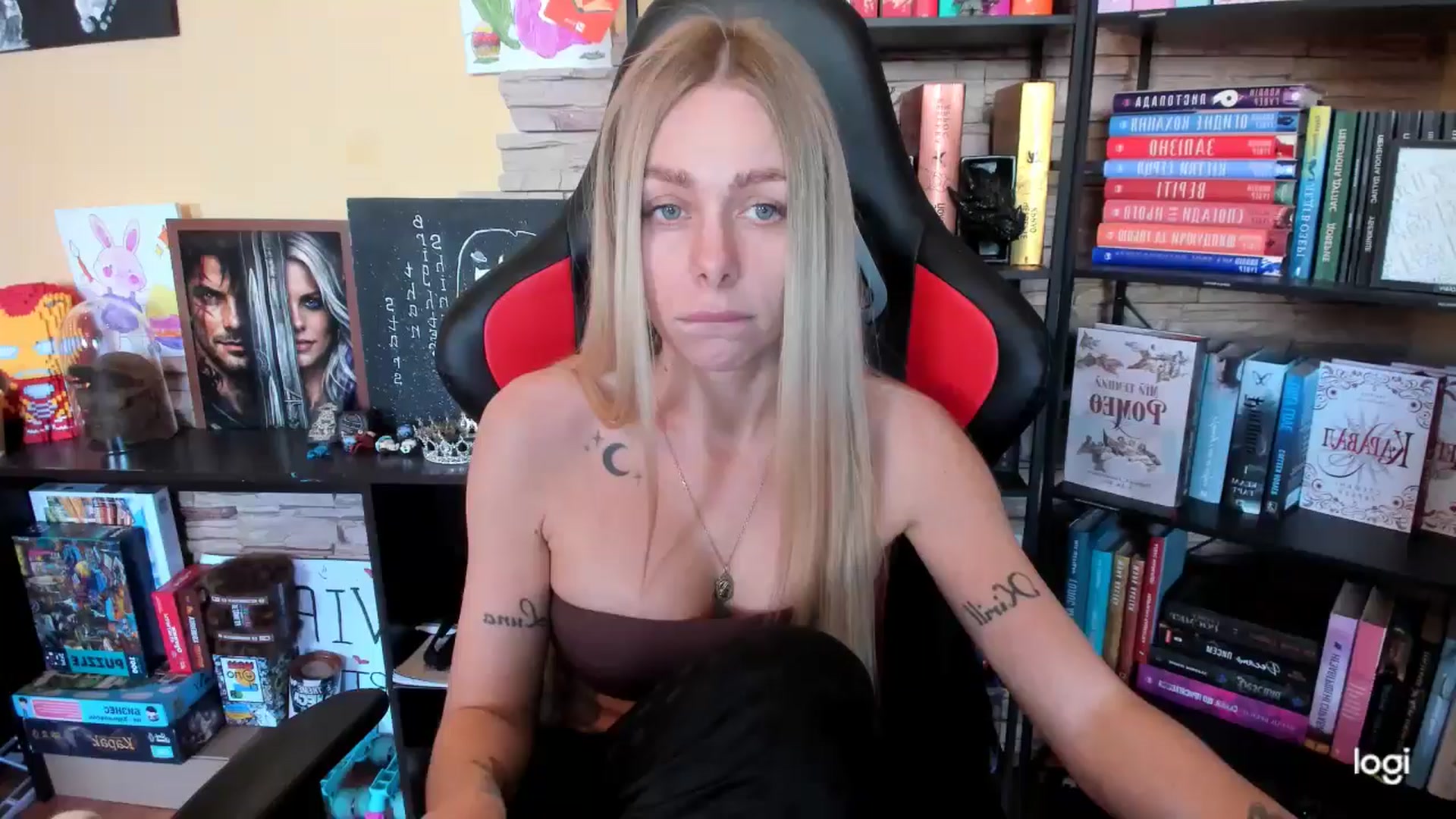 Gallery image thumbnail from YourPupsik's myfreecams stream on, 04/27/2026, 12:12 image 16 of 20