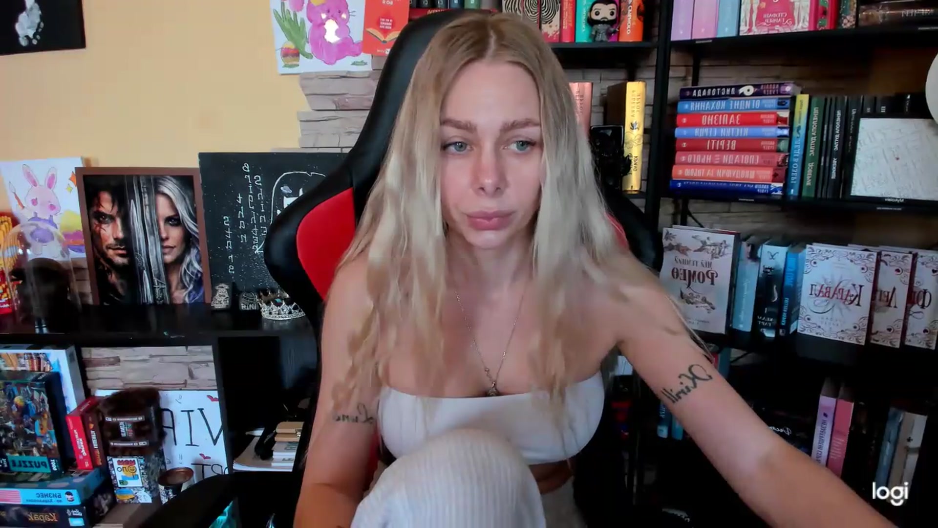 Gallery image thumbnail from YourPupsik's myfreecams stream on, 05/01/2026, 08:59 image 5 of 20