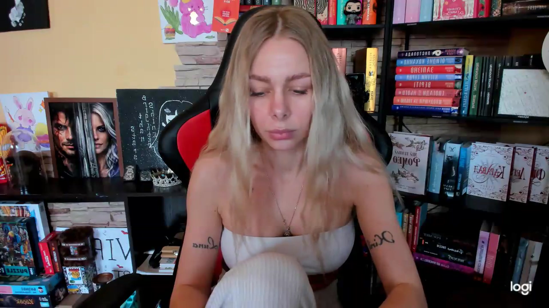Gallery image thumbnail from YourPupsik's myfreecams stream on, 05/01/2026, 08:59 image 3 of 20