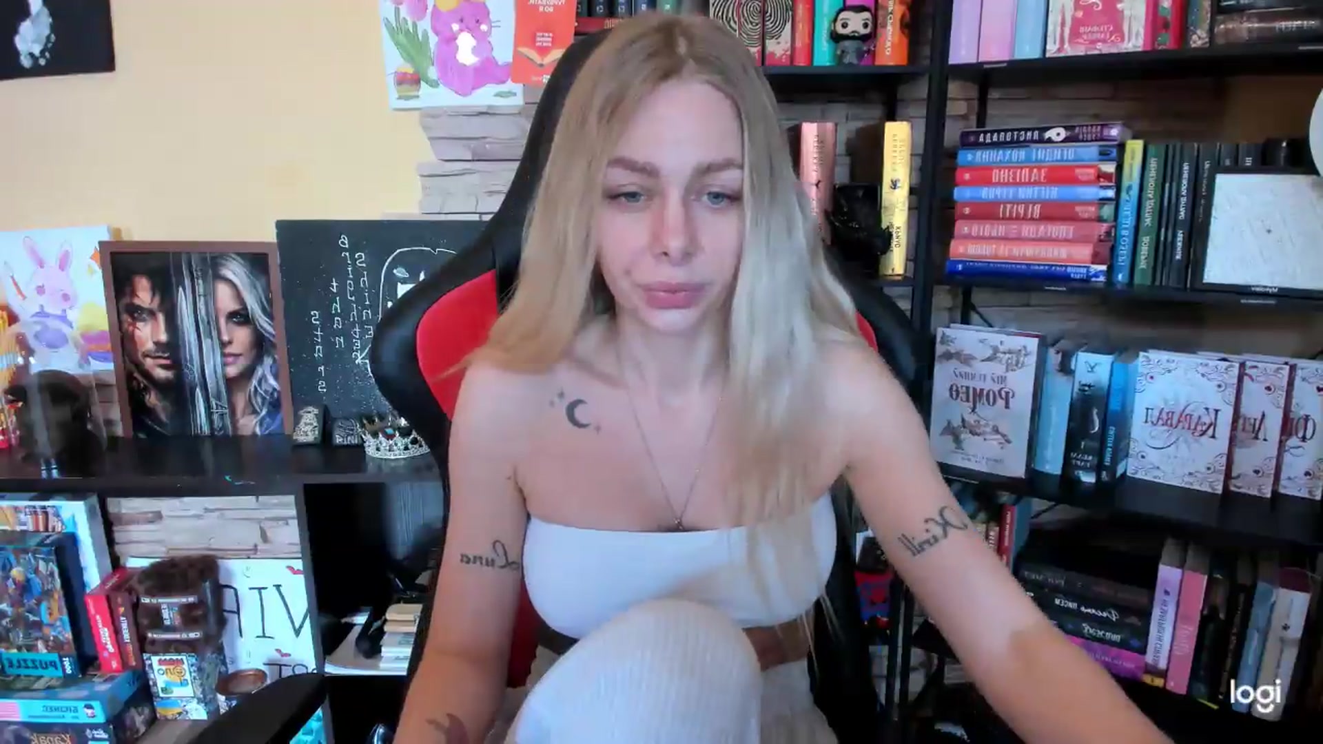 Gallery image thumbnail from YourPupsik's myfreecams stream on, 05/02/2026, 11:41 image 9 of 20