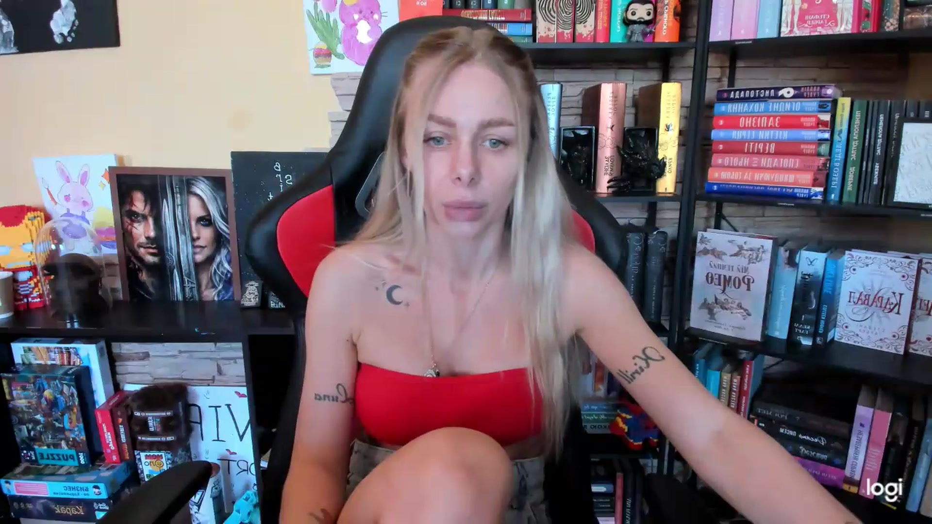 Gallery image thumbnail from YourPupsik's myfreecams stream on, 05/03/2026, 12:31 image 16 of 20