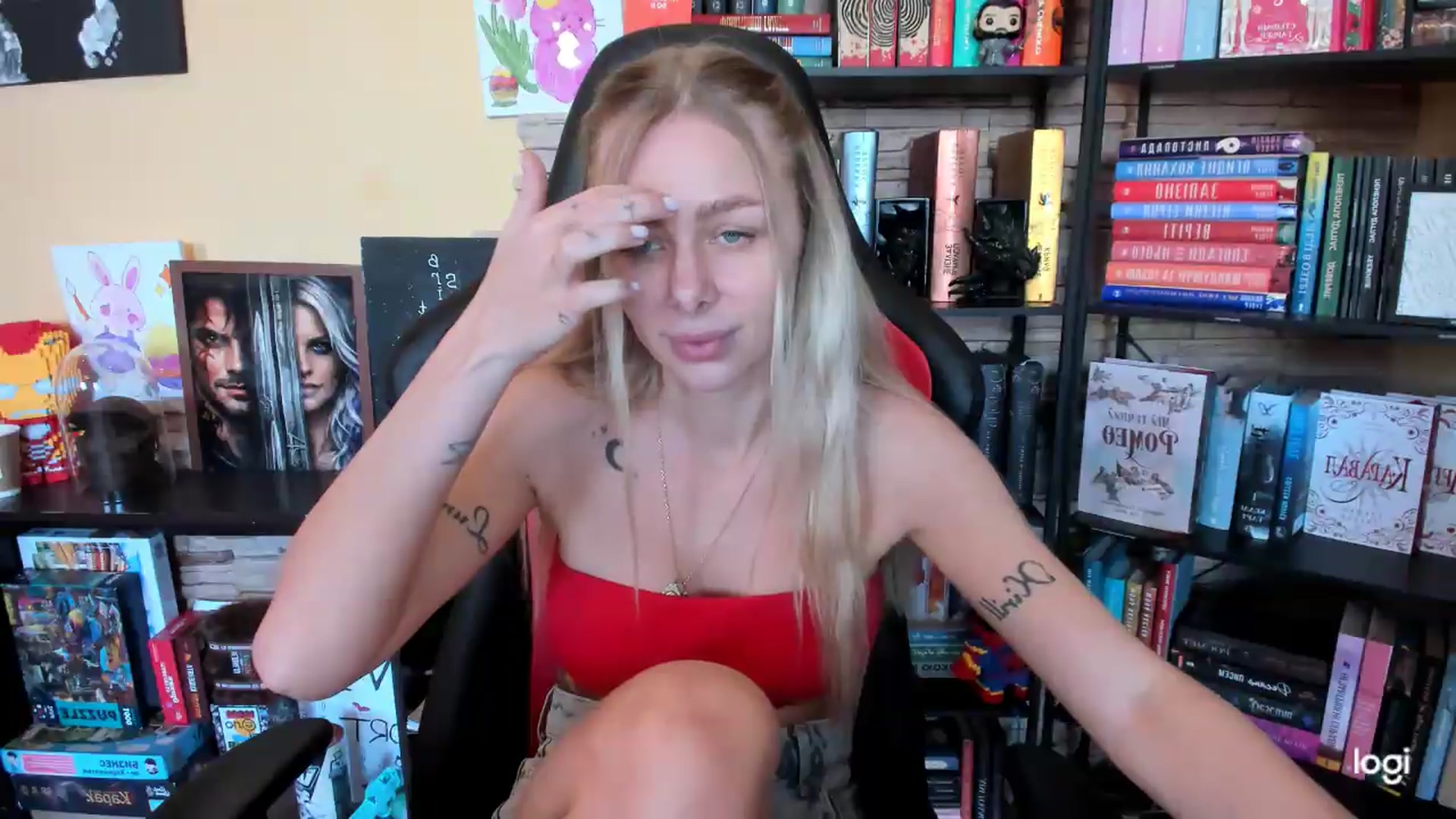 Gallery image thumbnail from YourPupsik's myfreecams stream on, 05/03/2026, 12:31 image 12 of 20