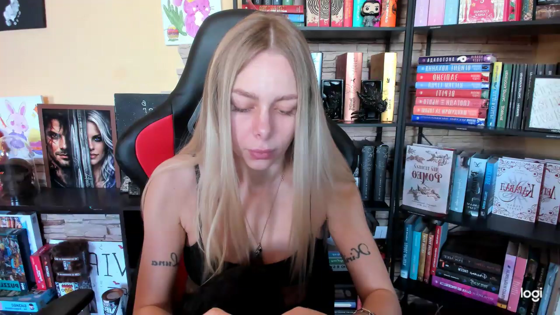 Gallery image thumbnail from YourPupsik's myfreecams stream on, 05/05/2026, 09:15 image 13 of 20