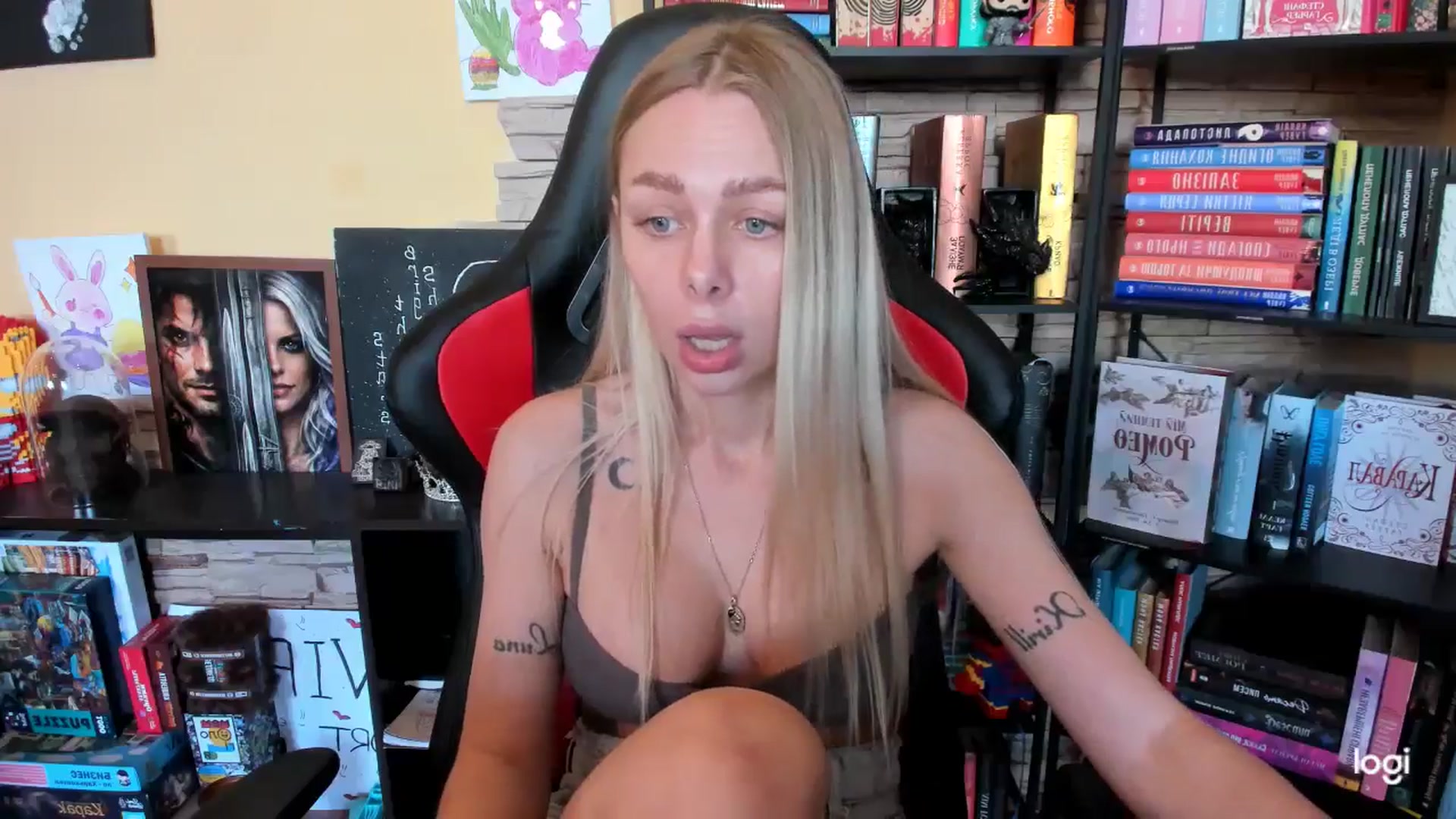 Gallery image thumbnail from YourPupsik's myfreecams stream on, 05/06/2026, 10:52 image 10 of 20