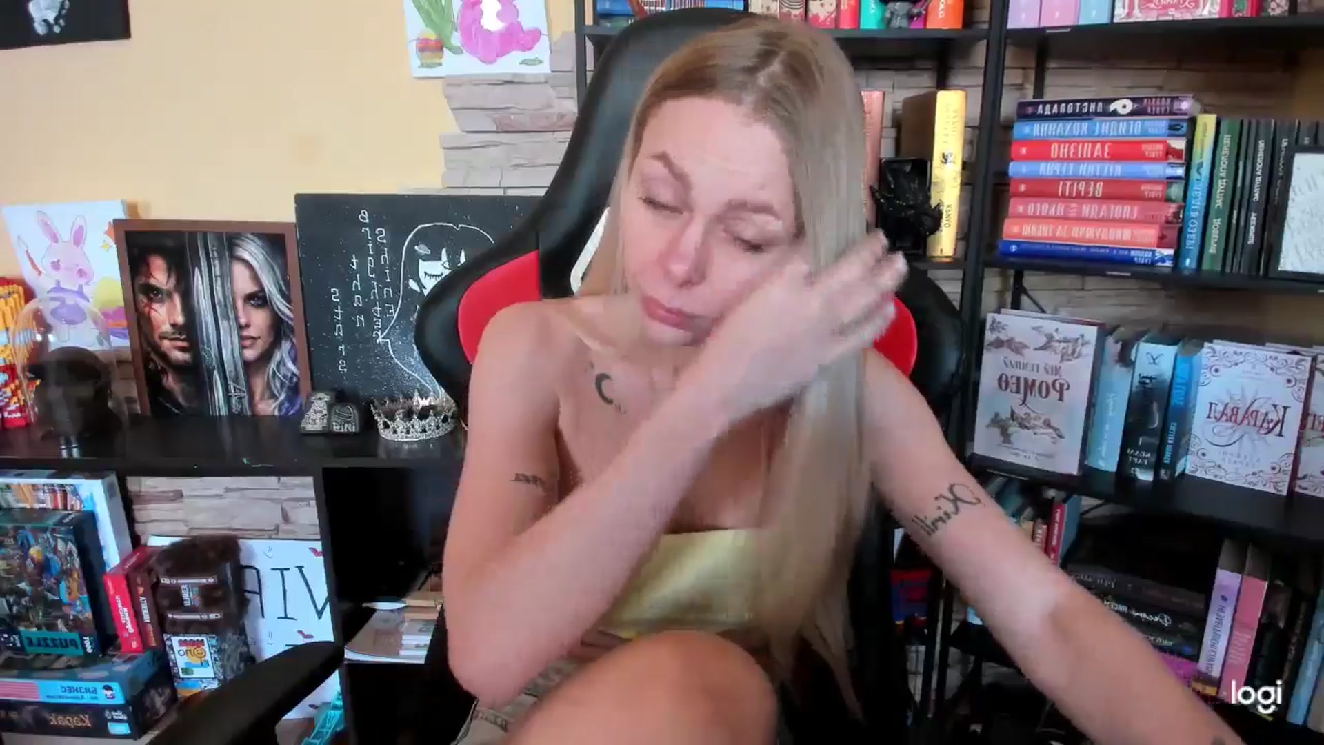 Gallery image thumbnail from YourPupsik's myfreecams stream on, 05/07/2026, 07:33 image 11 of 20