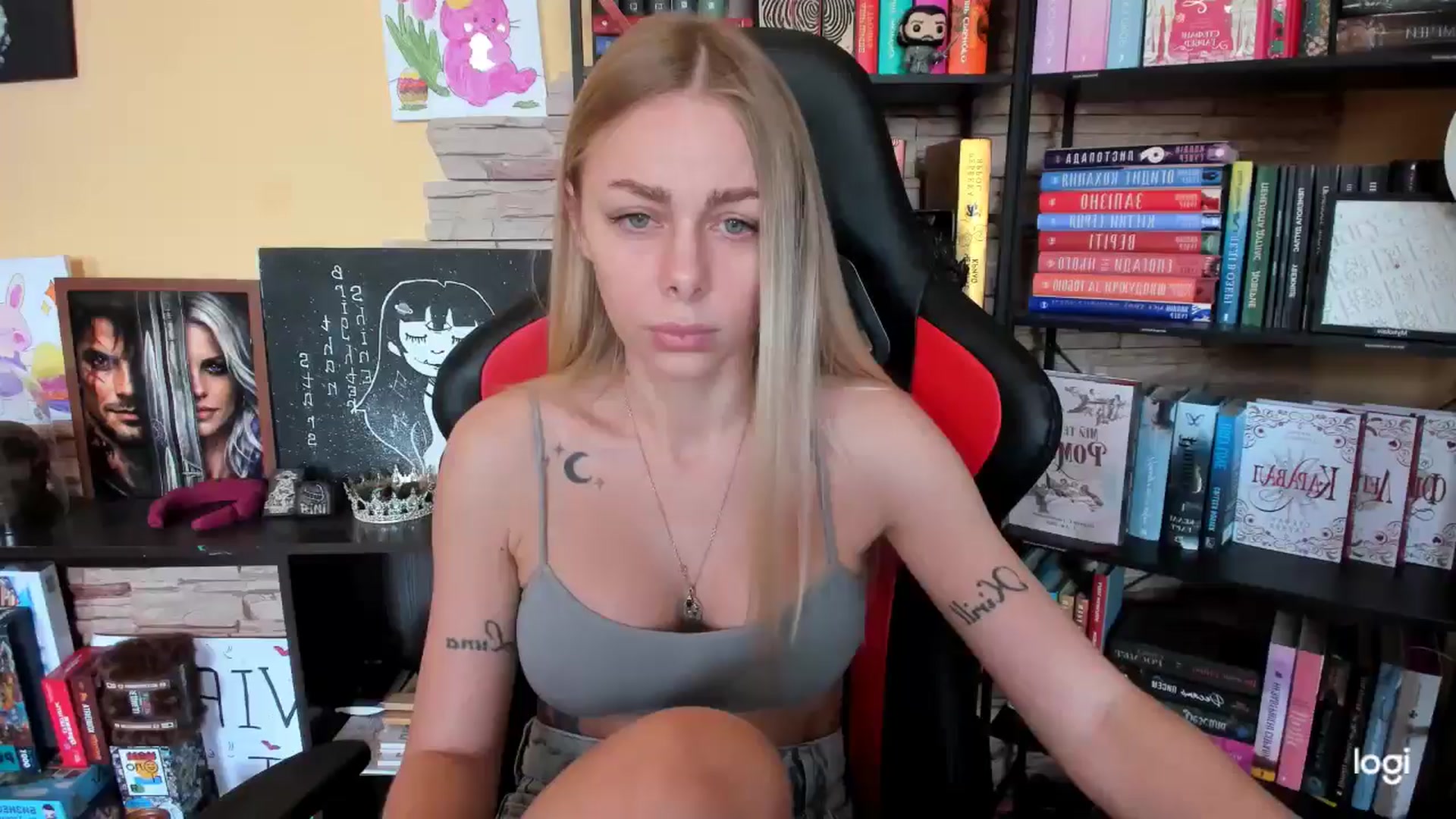 Gallery image thumbnail from YourPupsik's myfreecams stream on, 05/08/2026, 10:40 image 19 of 20