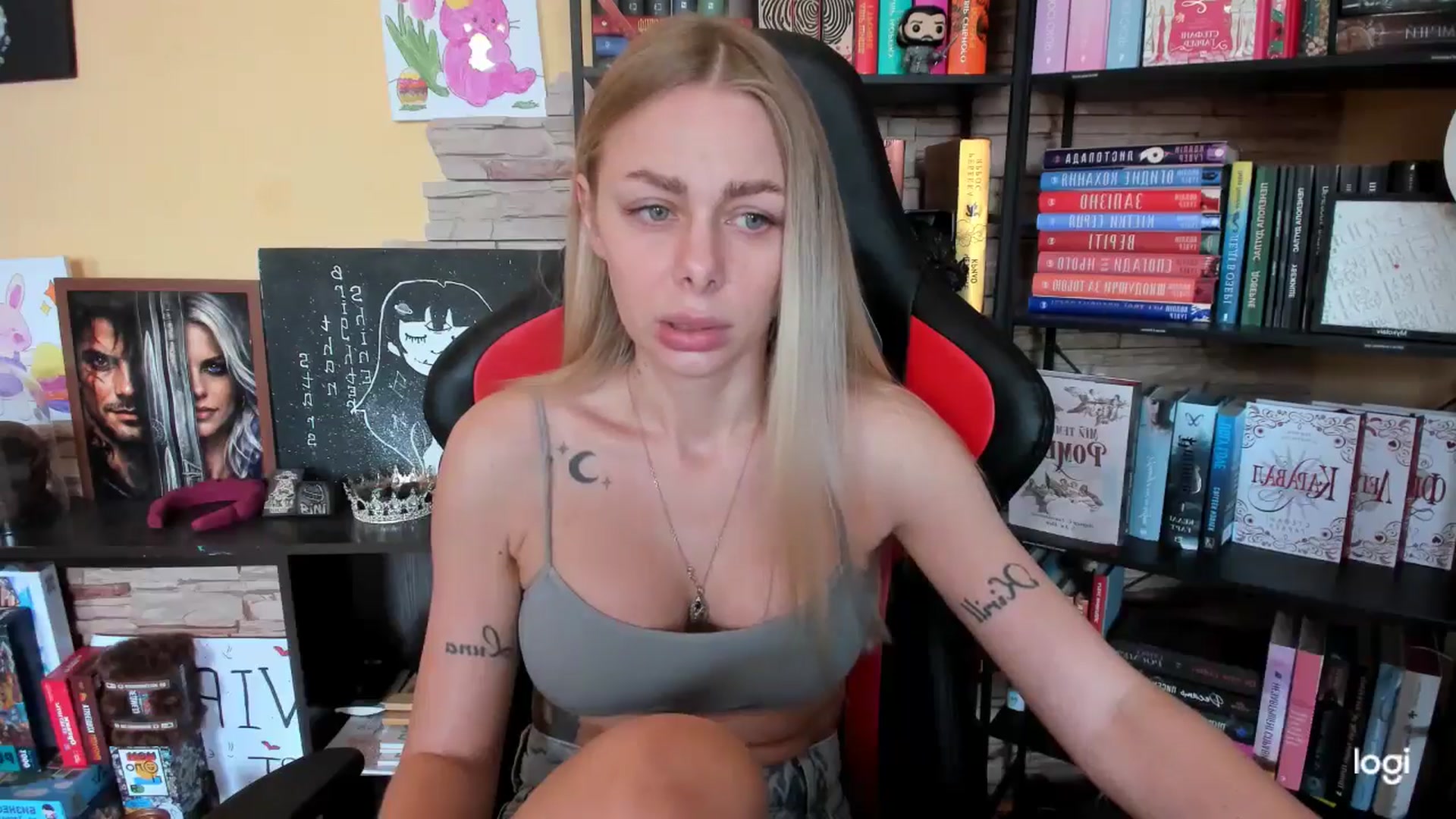 Gallery image thumbnail from YourPupsik's myfreecams stream on, 05/08/2026, 10:40 image 9 of 20