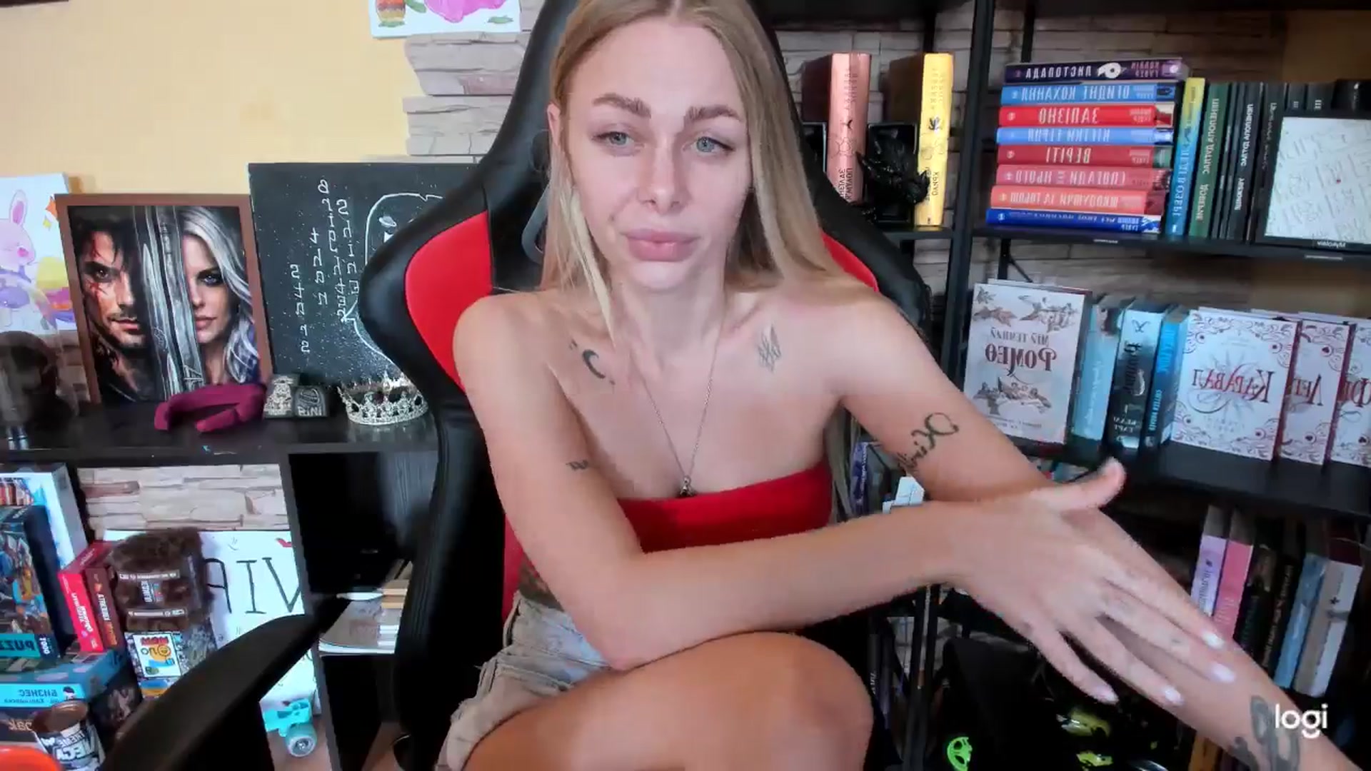 Gallery image thumbnail from YourPupsik's myfreecams stream on, 05/09/2026, 10:55 image 12 of 20
