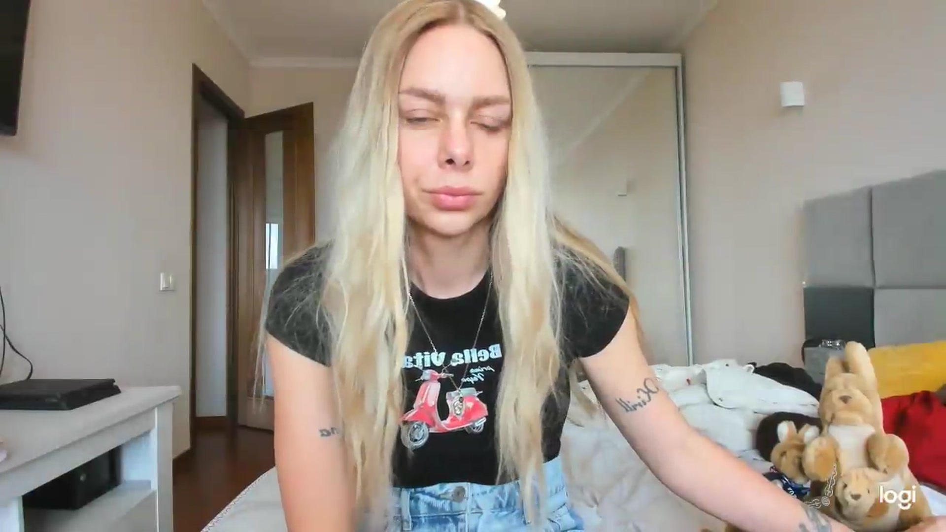 Gallery image thumbnail from YourPupsik's myfreecams stream on, 05/27/2026, 11:27 image 8 of 20