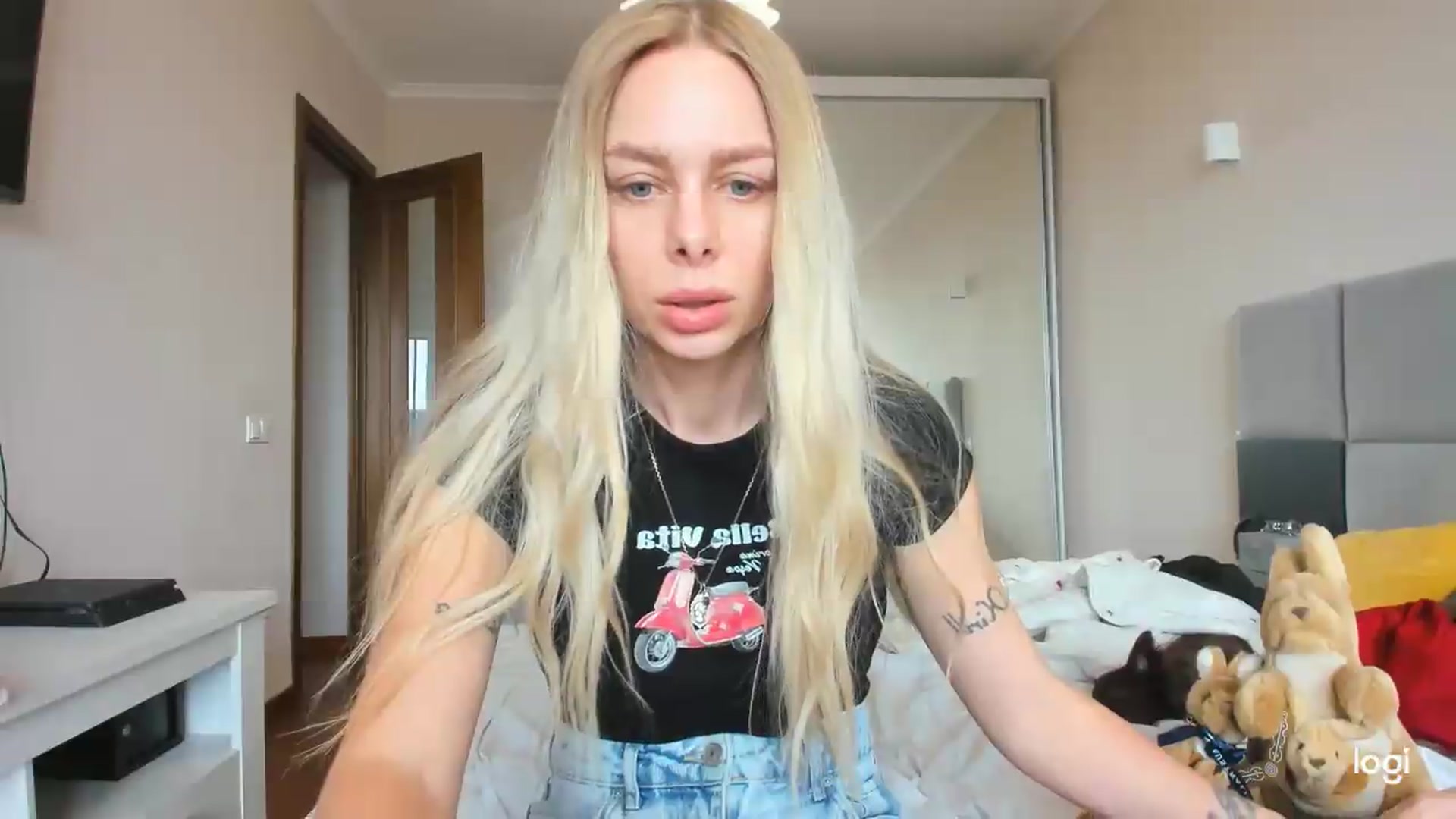 Gallery image thumbnail from YourPupsik's myfreecams stream on, 05/27/2026, 11:27 image 10 of 20