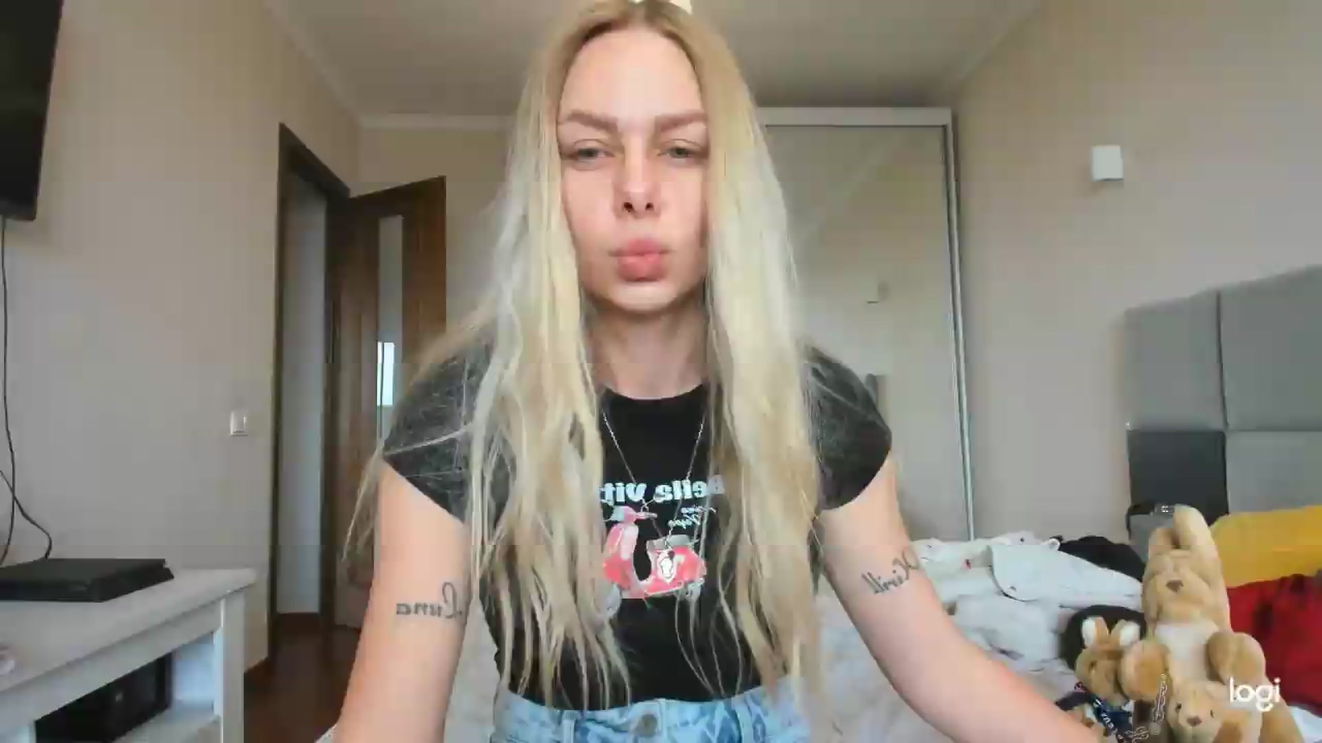 Gallery image thumbnail from YourPupsik's myfreecams stream on, 05/27/2026, 11:27 image 5 of 20