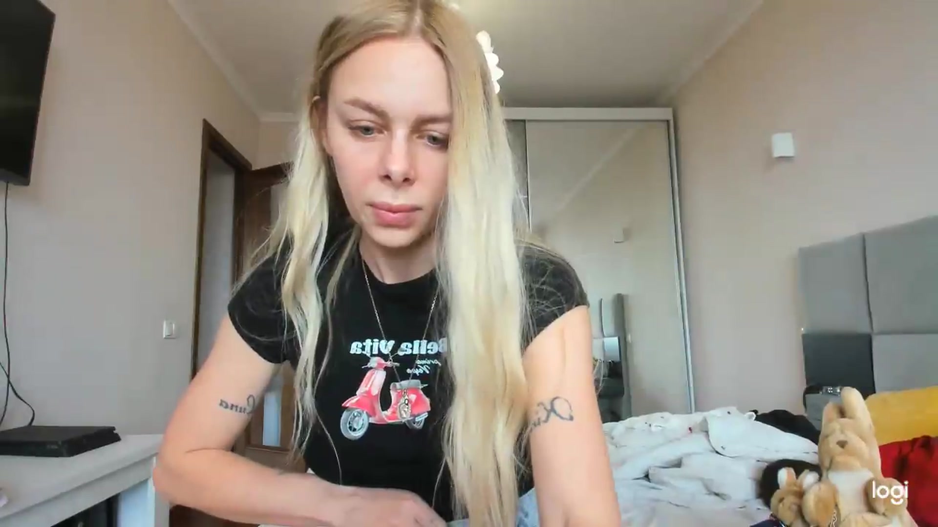 Gallery image thumbnail from YourPupsik's myfreecams stream on, 05/27/2026, 11:27 image 2 of 20