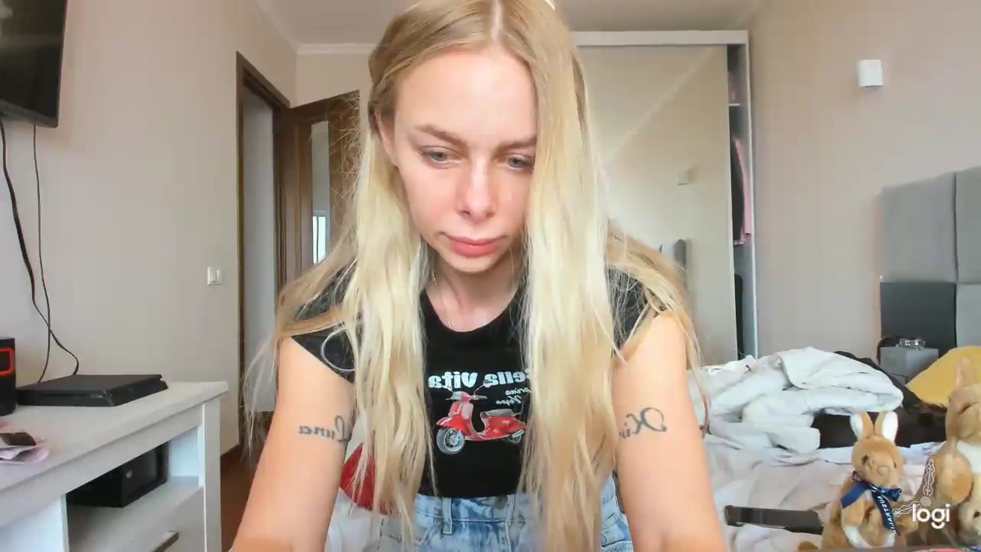 Gallery image thumbnail from YourPupsik's myfreecams stream on, 05/27/2026, 11:57 image 8 of 20