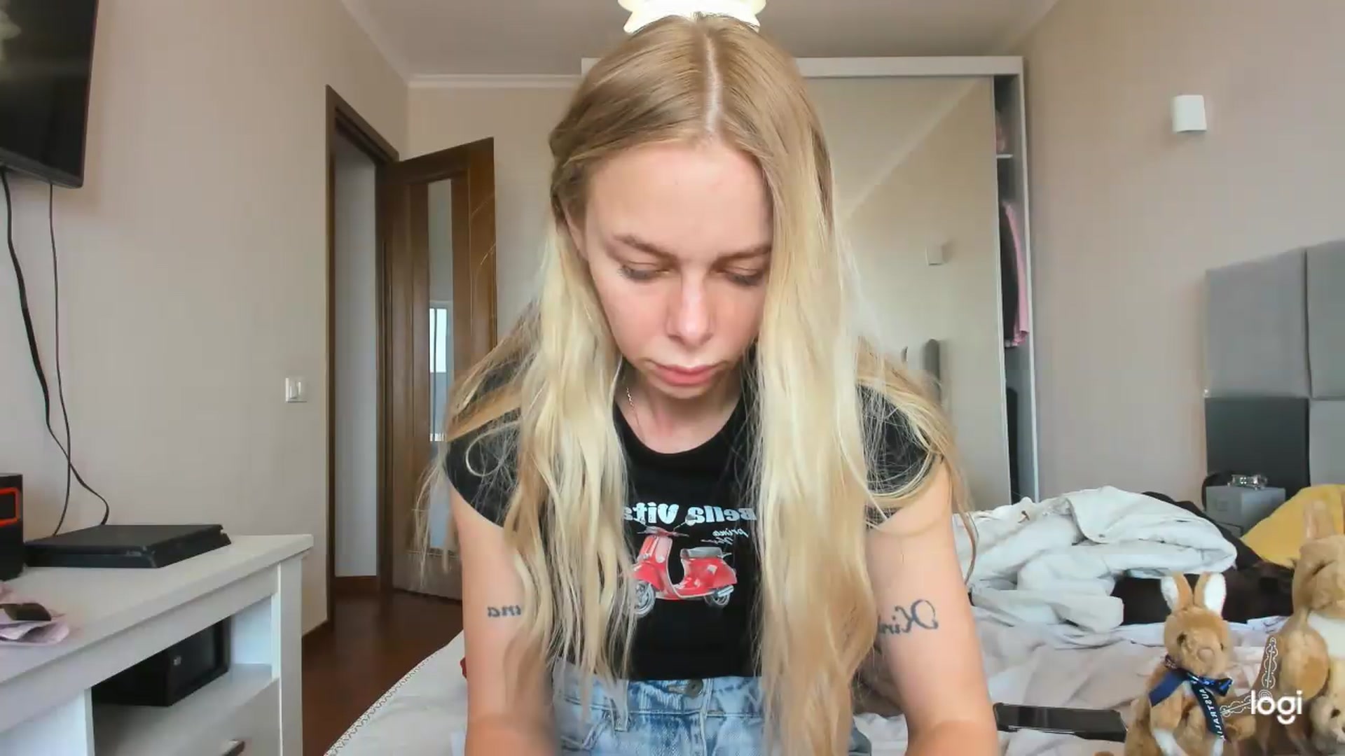 Gallery image thumbnail from YourPupsik's myfreecams stream on, 05/27/2026, 11:57 image 5 of 20