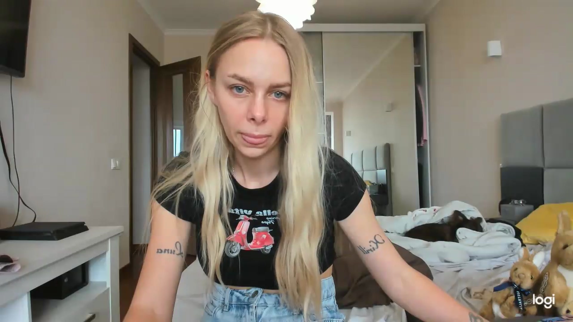 Gallery image thumbnail from YourPupsik's myfreecams stream on, 05/27/2026, 12:49 image 20 of 20