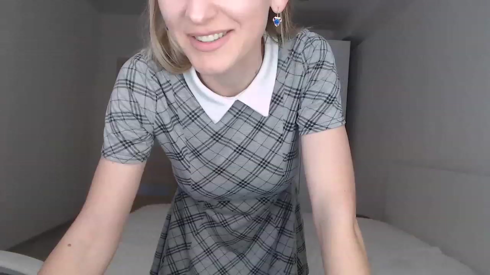 Gallery image thumbnail from YourSexyMilaX's myfreecams stream on, 05/01/2023, 13:56 image 1 of 20