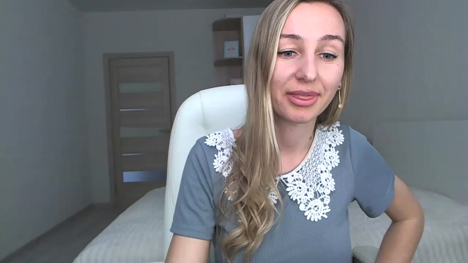 Gallery image thumbnail from YourSexyMilaX's myfreecams stream on, 05/06/2023, 12:53 image 1 of 20