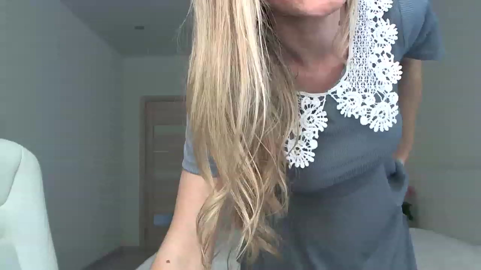 Gallery image thumbnail from YourSexyMilaX's myfreecams stream on, 05/06/2023, 13:35 image 7 of 20