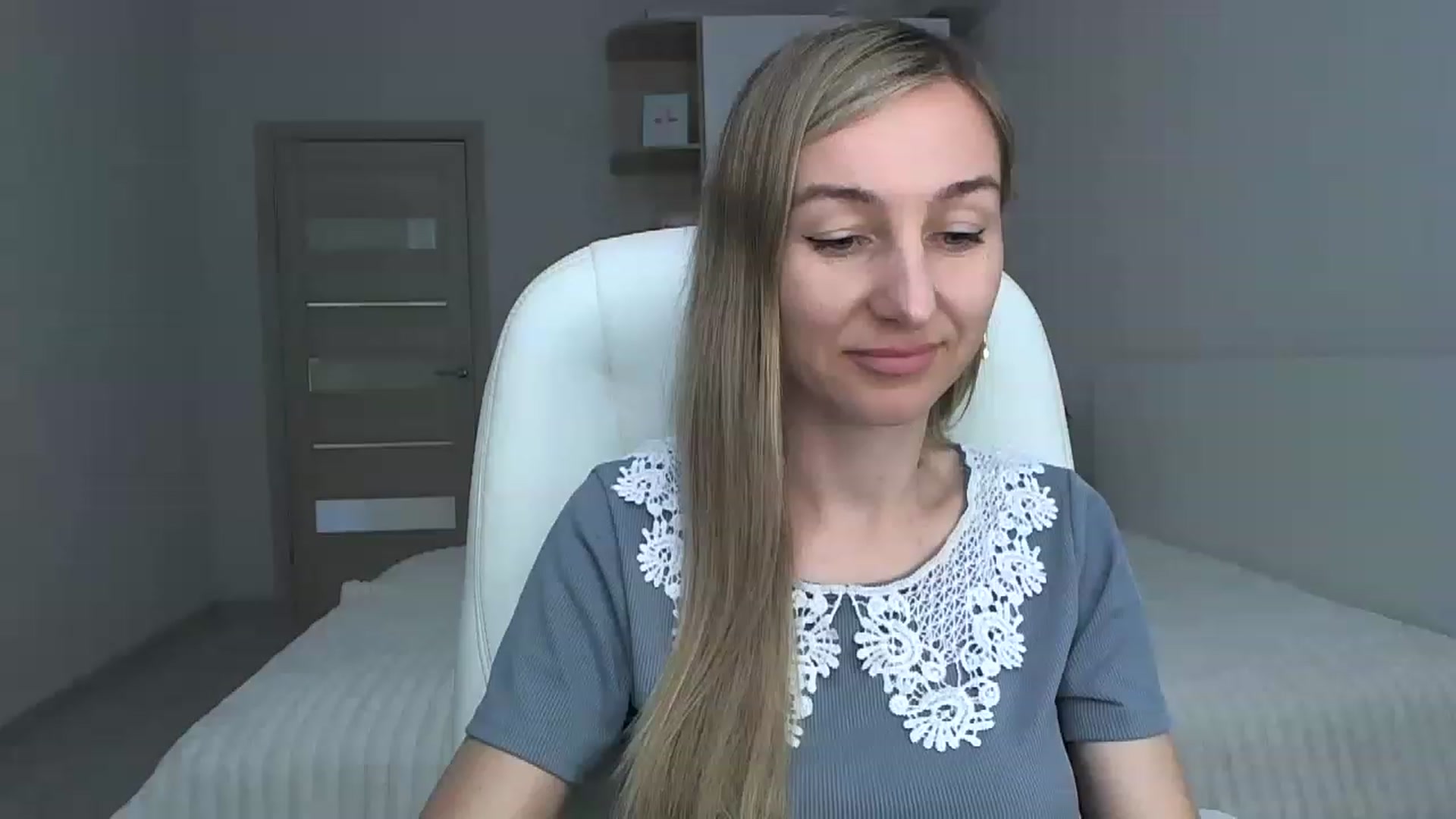 Gallery image thumbnail from YourSexyMilaX's myfreecams stream on, 05/07/2023, 09:42 image 1 of 20