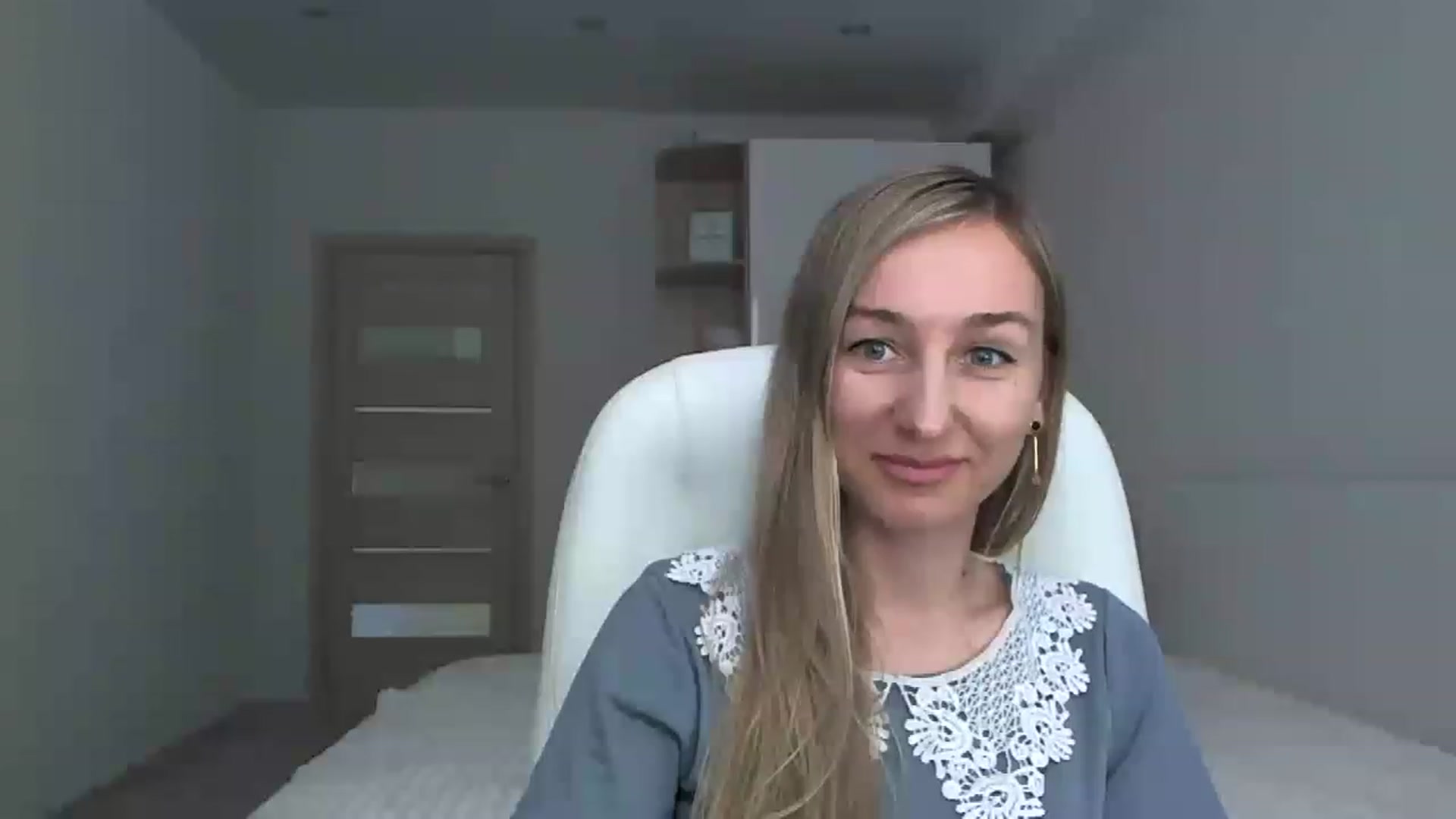 Gallery image thumbnail from YourSexyMilaX's myfreecams stream on, 05/07/2023, 09:42 image 5 of 20