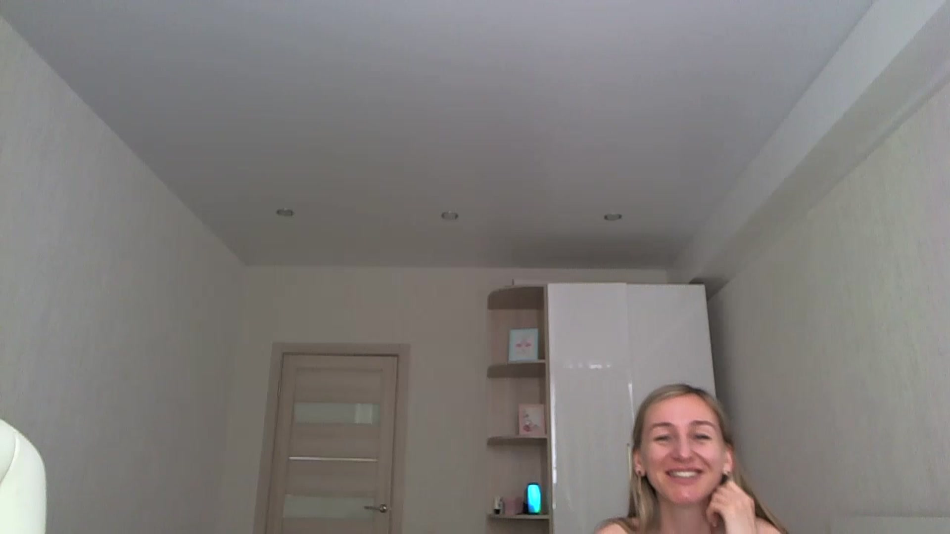 Gallery image thumbnail from YourSexyMilaX's myfreecams stream on, 05/07/2023, 10:46 image 17 of 20