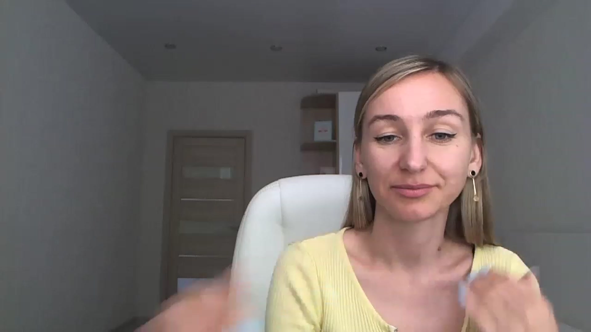Gallery image thumbnail from YourSexyMilaX's myfreecams stream on, 05/07/2023, 10:46 image 20 of 20