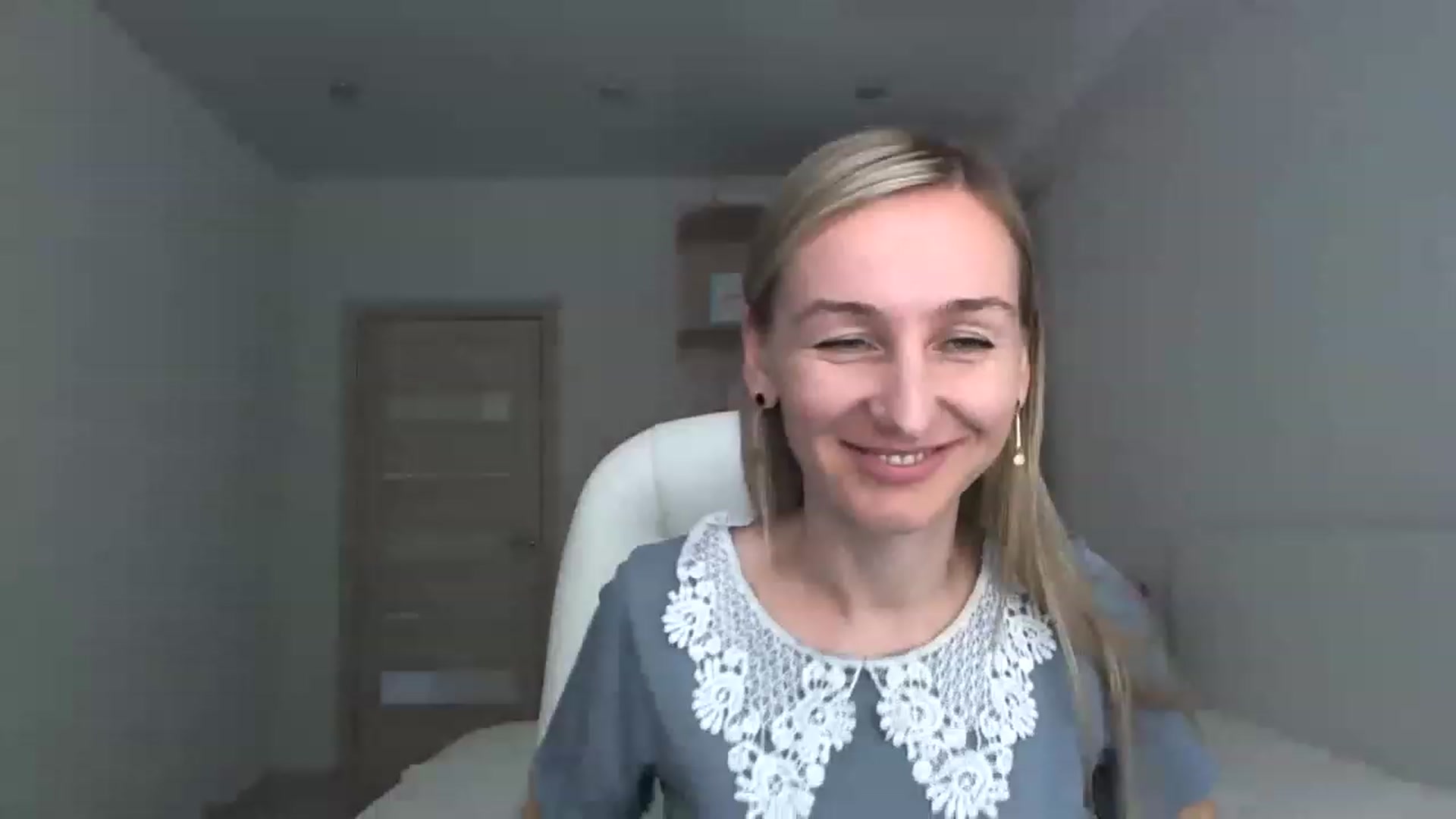 Gallery image thumbnail from YourSexyMilaX's myfreecams stream on, 05/07/2023, 14:38 image 13 of 20