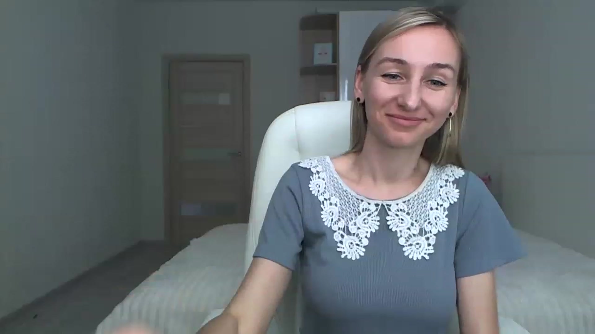 Gallery image thumbnail from YourSexyMilaX's myfreecams stream on, 05/07/2023, 14:38 image 20 of 20