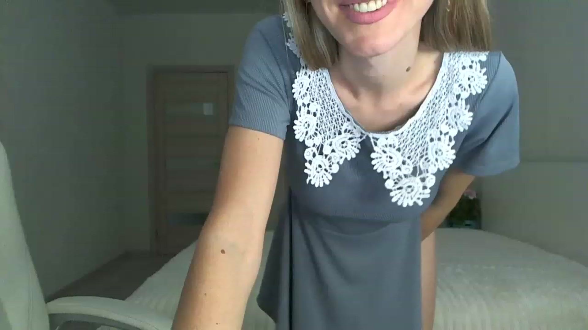 Gallery image thumbnail from YourSexyMilaX's myfreecams stream on, 05/11/2023, 15:19 image 12 of 20