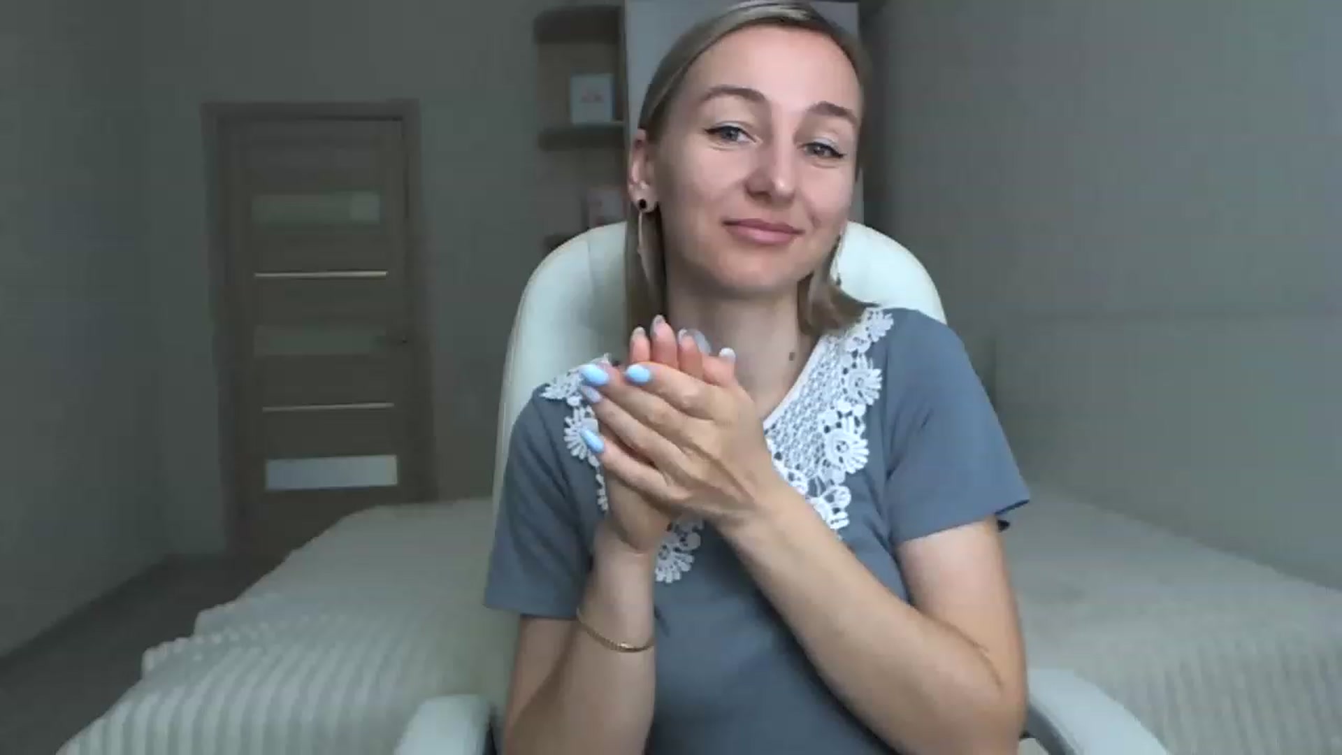 Gallery image thumbnail from YourSexyMilaX's myfreecams stream on, 05/12/2023, 09:59 image 2 of 20