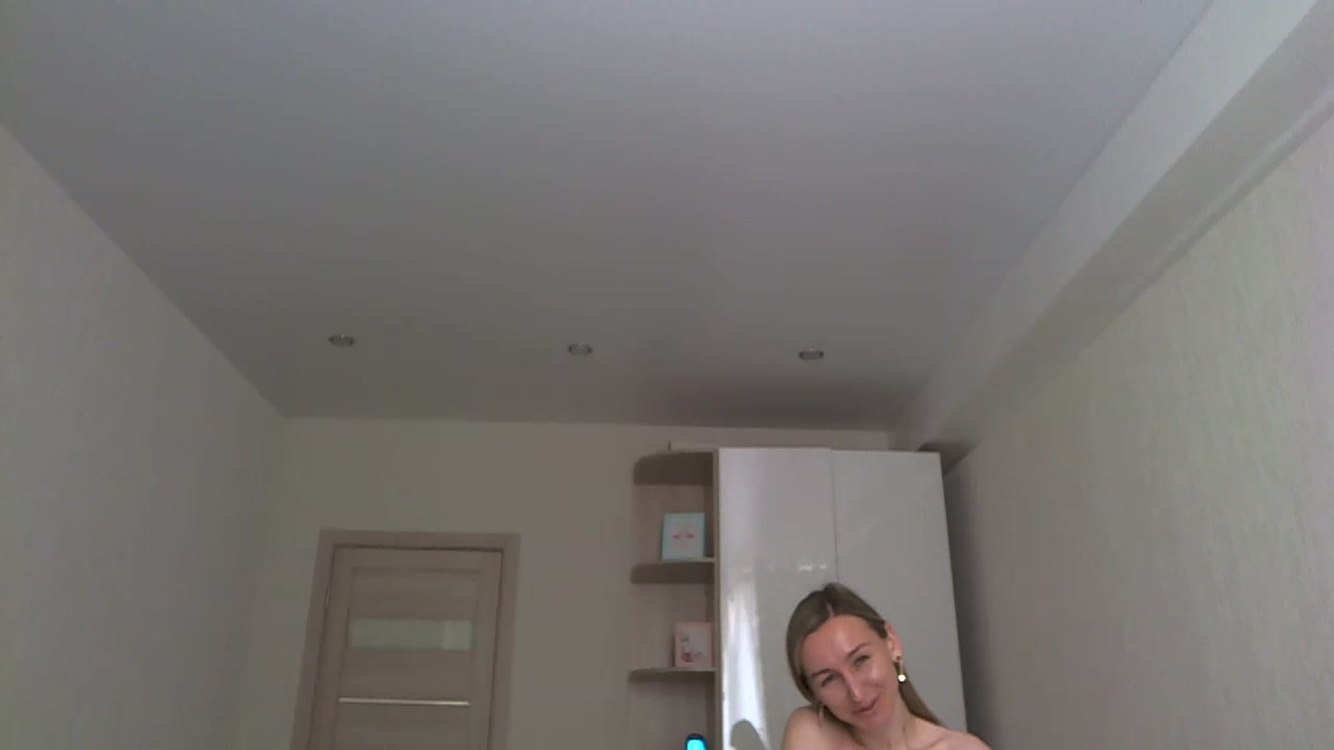 Gallery image thumbnail from YourSexyMilaX's myfreecams stream on, 05/12/2023, 09:59 image 12 of 20