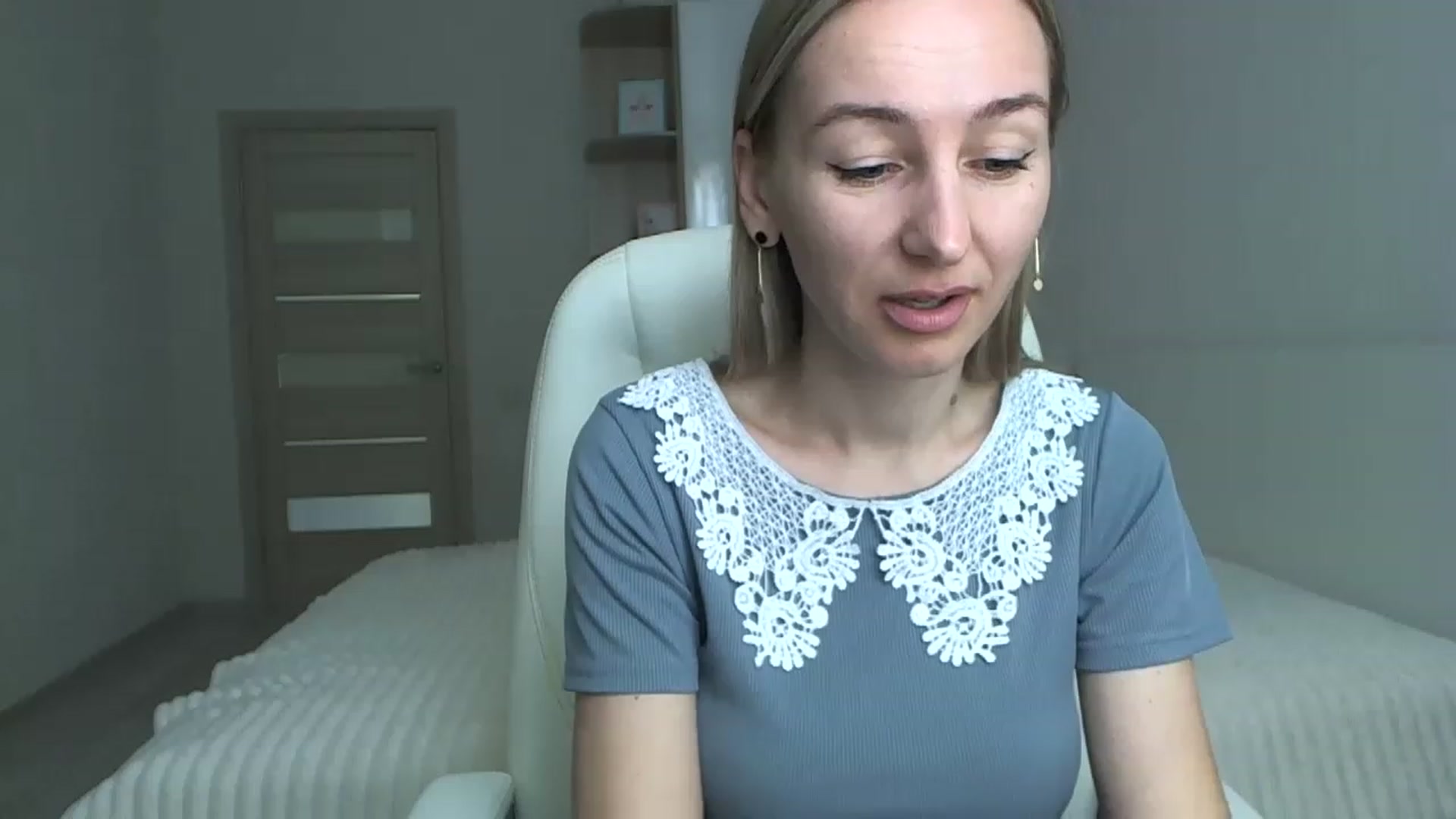 Gallery image thumbnail from YourSexyMilaX's myfreecams stream on, 05/12/2023, 09:59 image 1 of 20