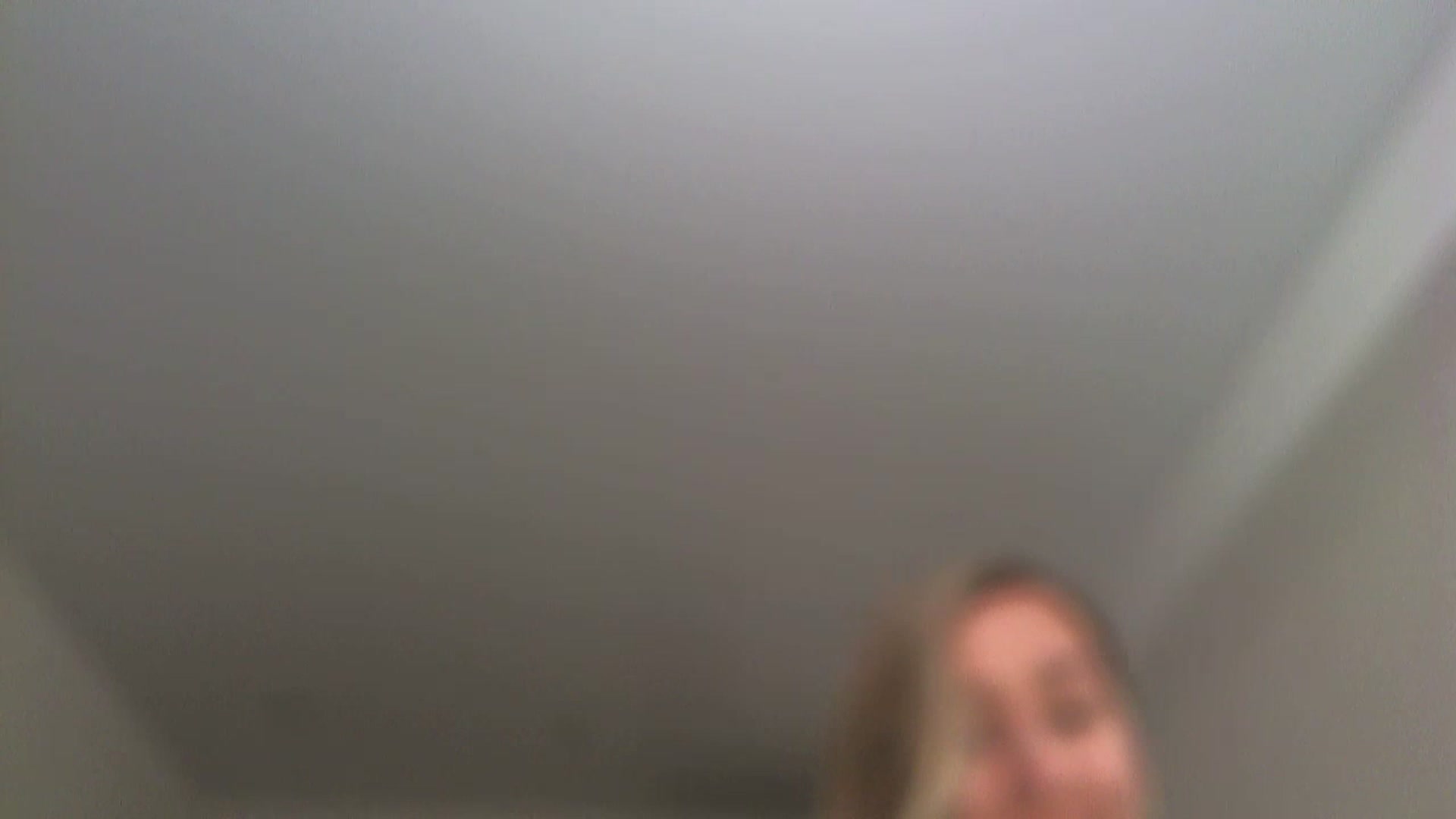 Gallery image thumbnail from YourSexyMilaX's myfreecams stream on, 05/13/2023, 14:07 image 4 of 20