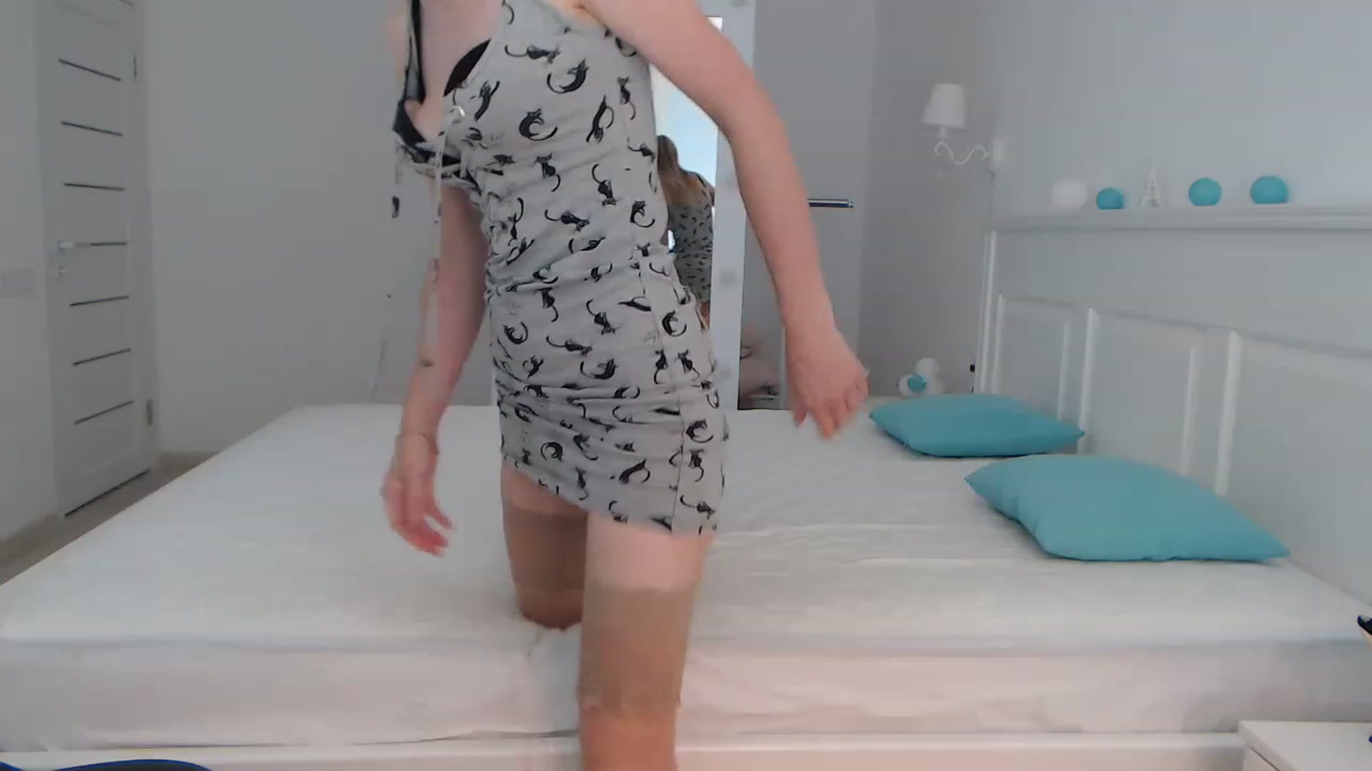 Gallery image thumbnail from YourSexyMilaX's myfreecams stream on, 06/18/2023, 14:34 image 11 of 20