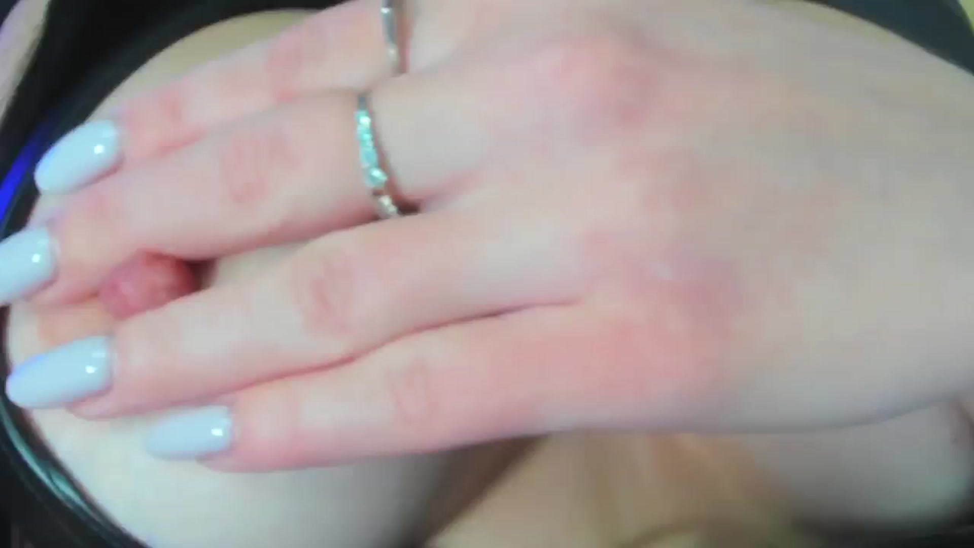 Gallery image thumbnail from YourSoulK's myfreecams stream on, 03/01/2025, 20:02 image 4 of 20